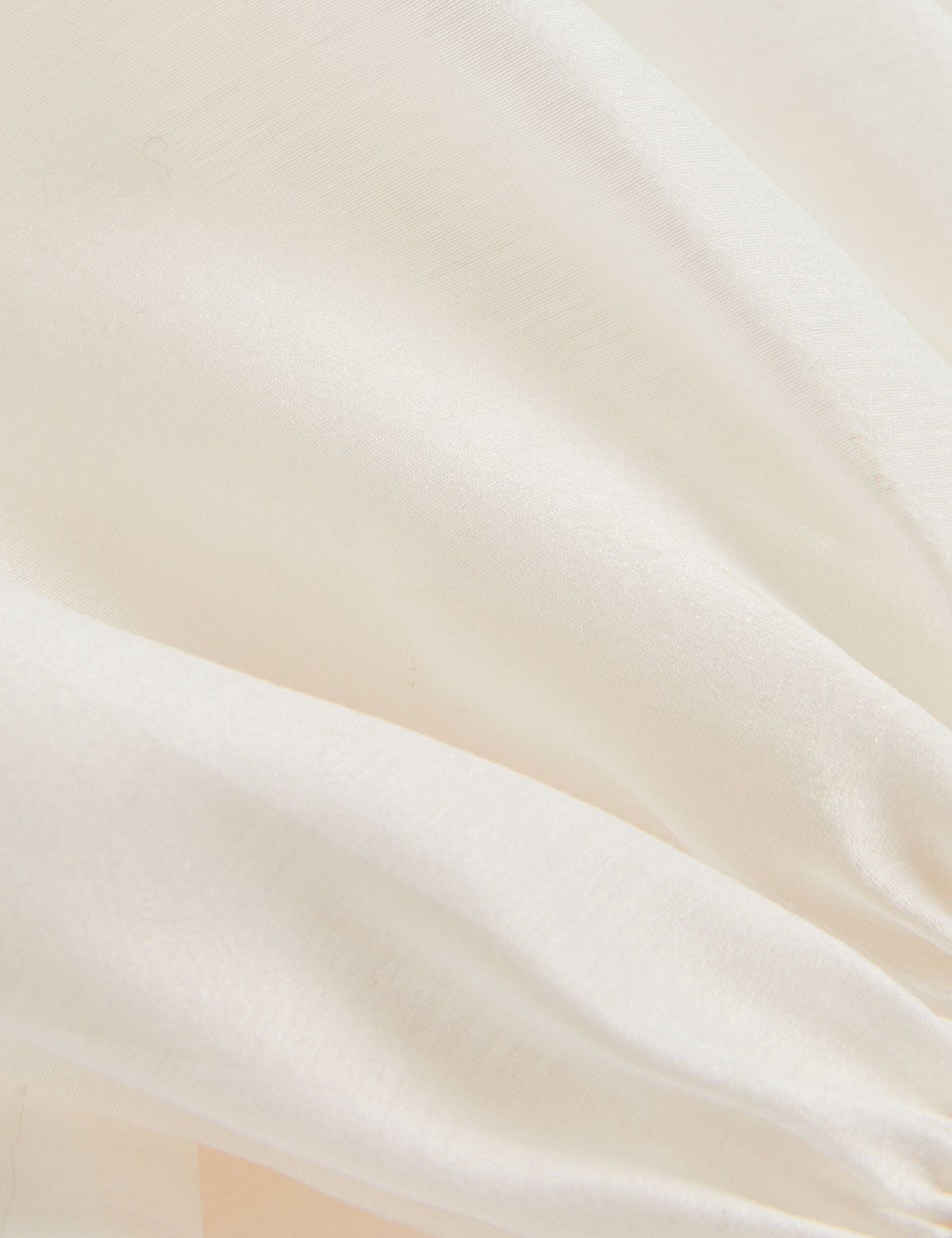 FRIAS | IVORY