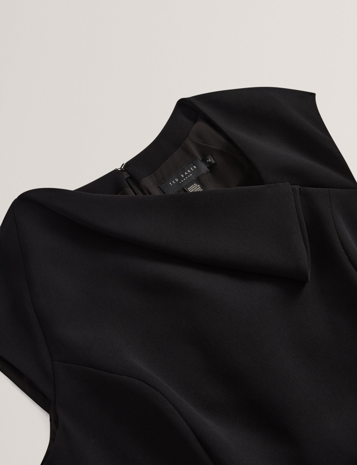 BAYREE | BLACK