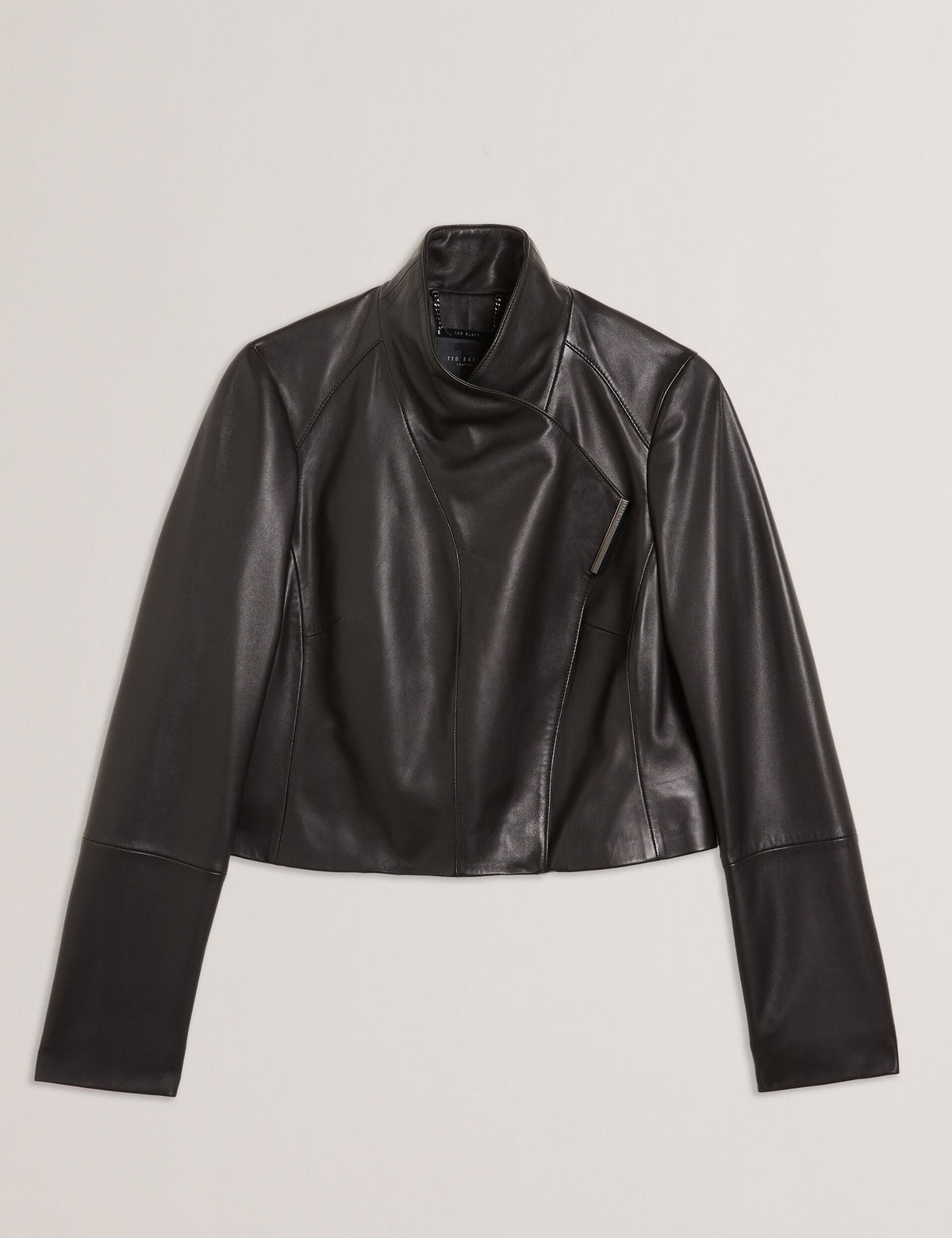 RIYOZE | BLACK