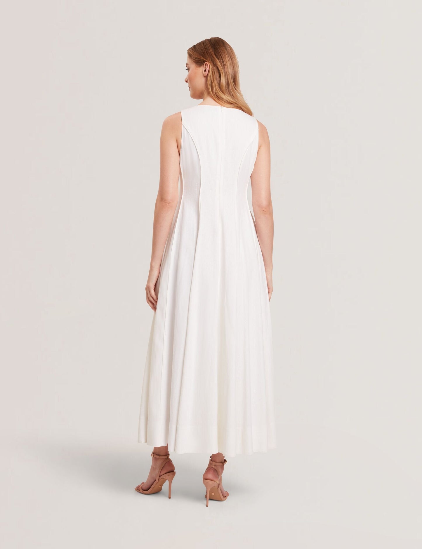  SLEEVELESS V-NECK PLEATED MAXI DRESS | ULTRA WHITE