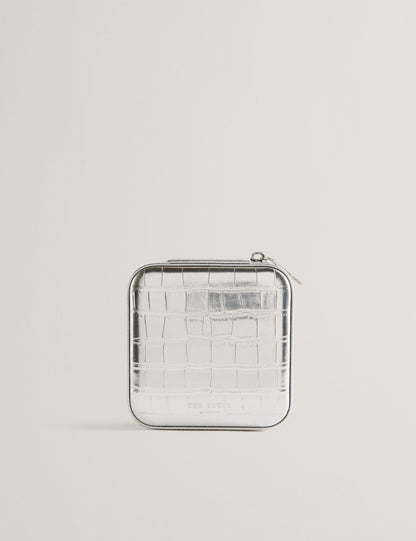  HAZELLI | SILVER
