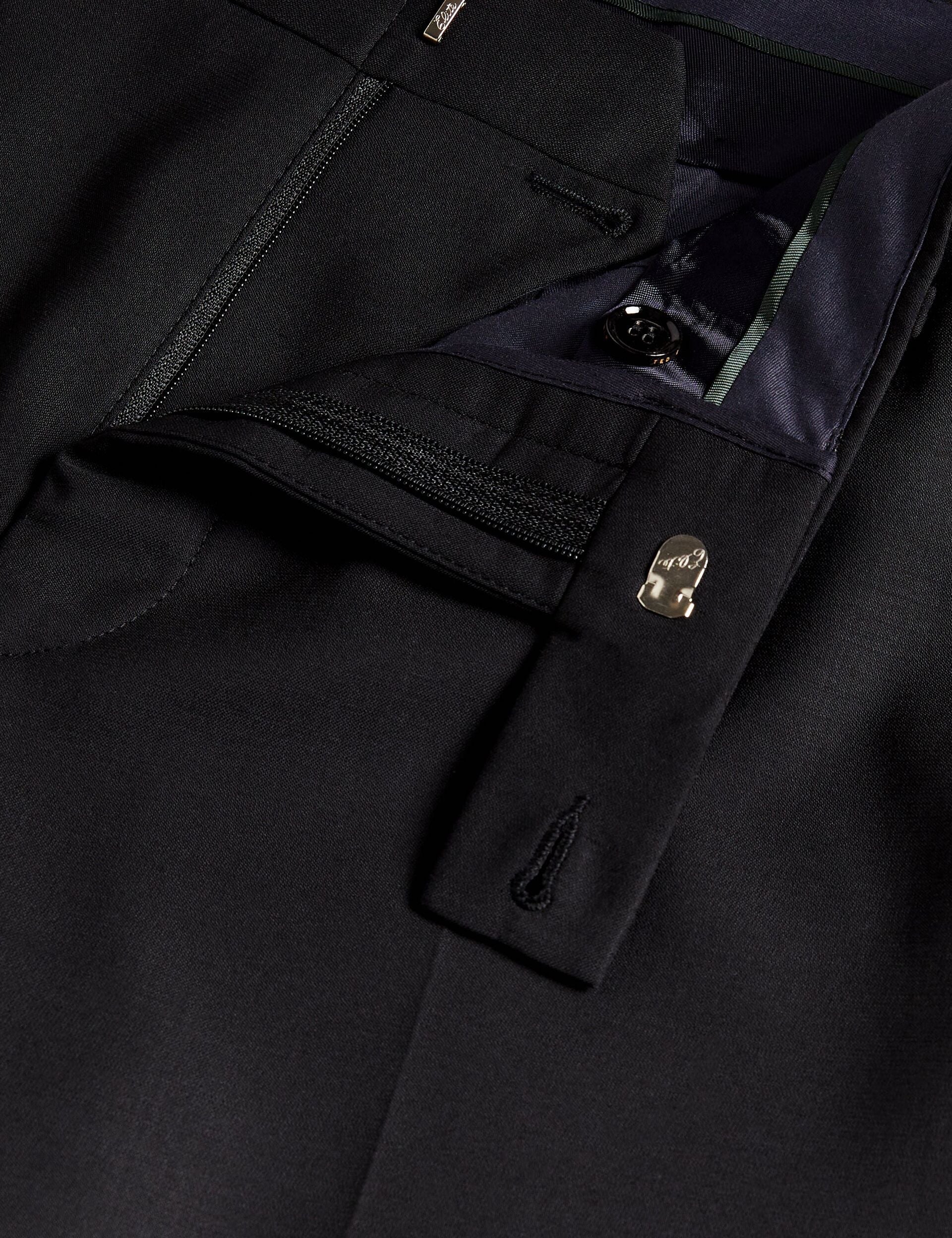  CLASSICS | BLACK