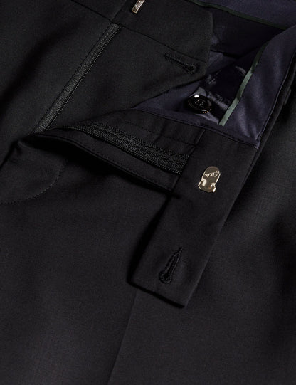  CLASSICS | BLACK