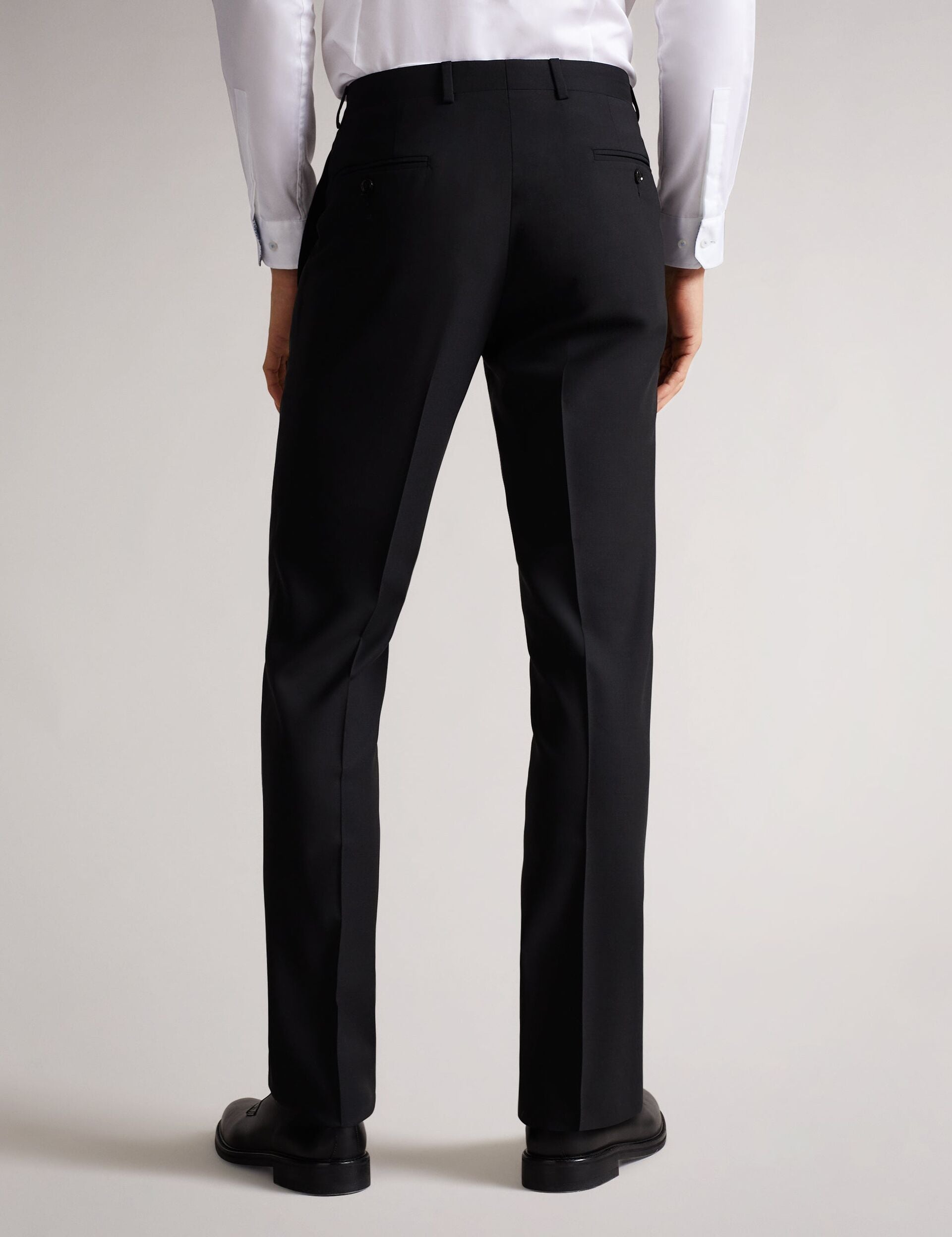 CLASSICS | BLACK