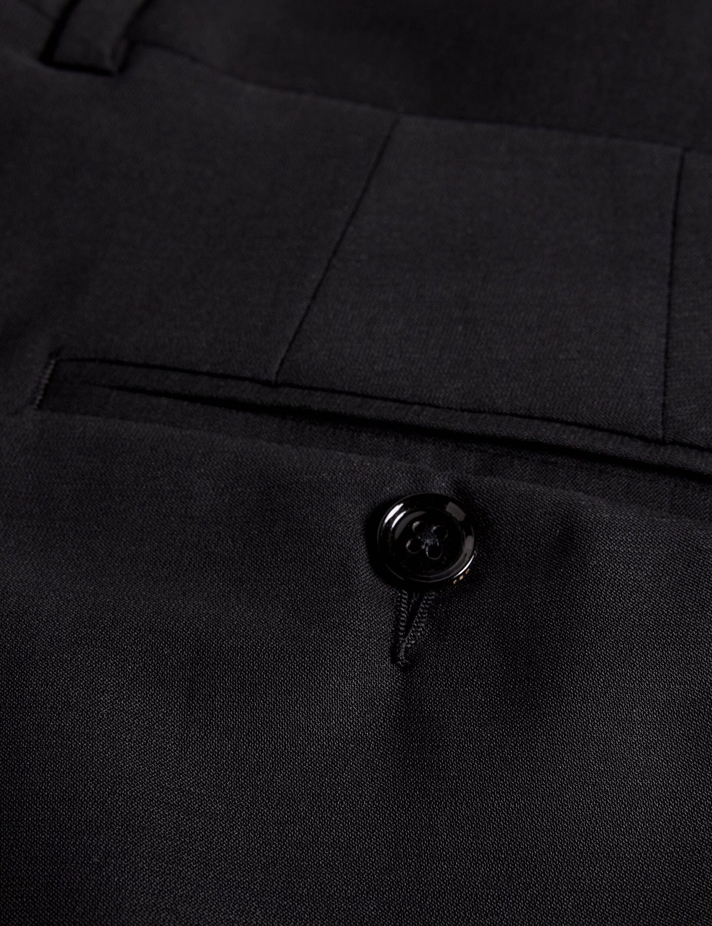  CLASSICS | BLACK