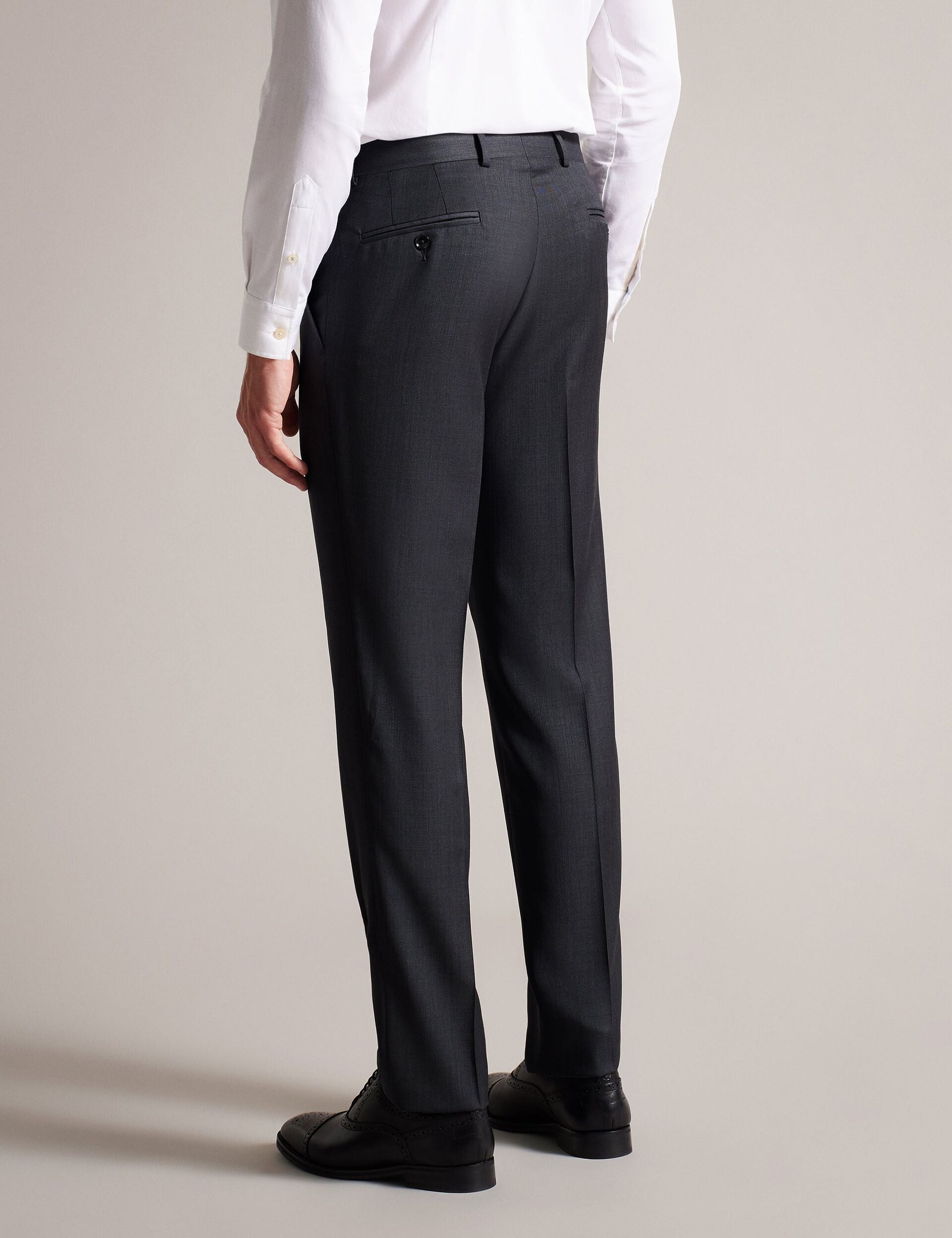  CLASSICS | CHARCOAL
