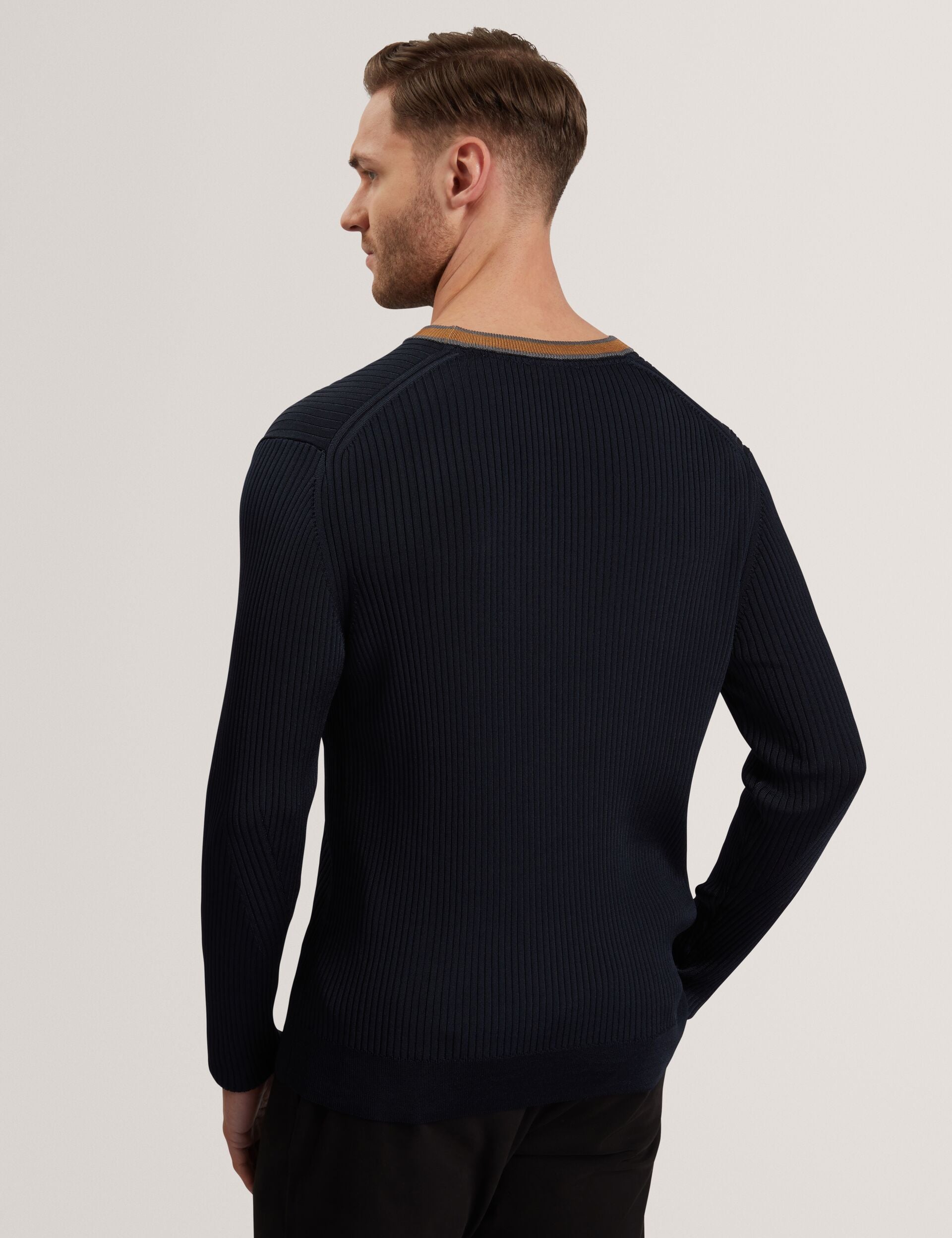  NAYOR | NAVY