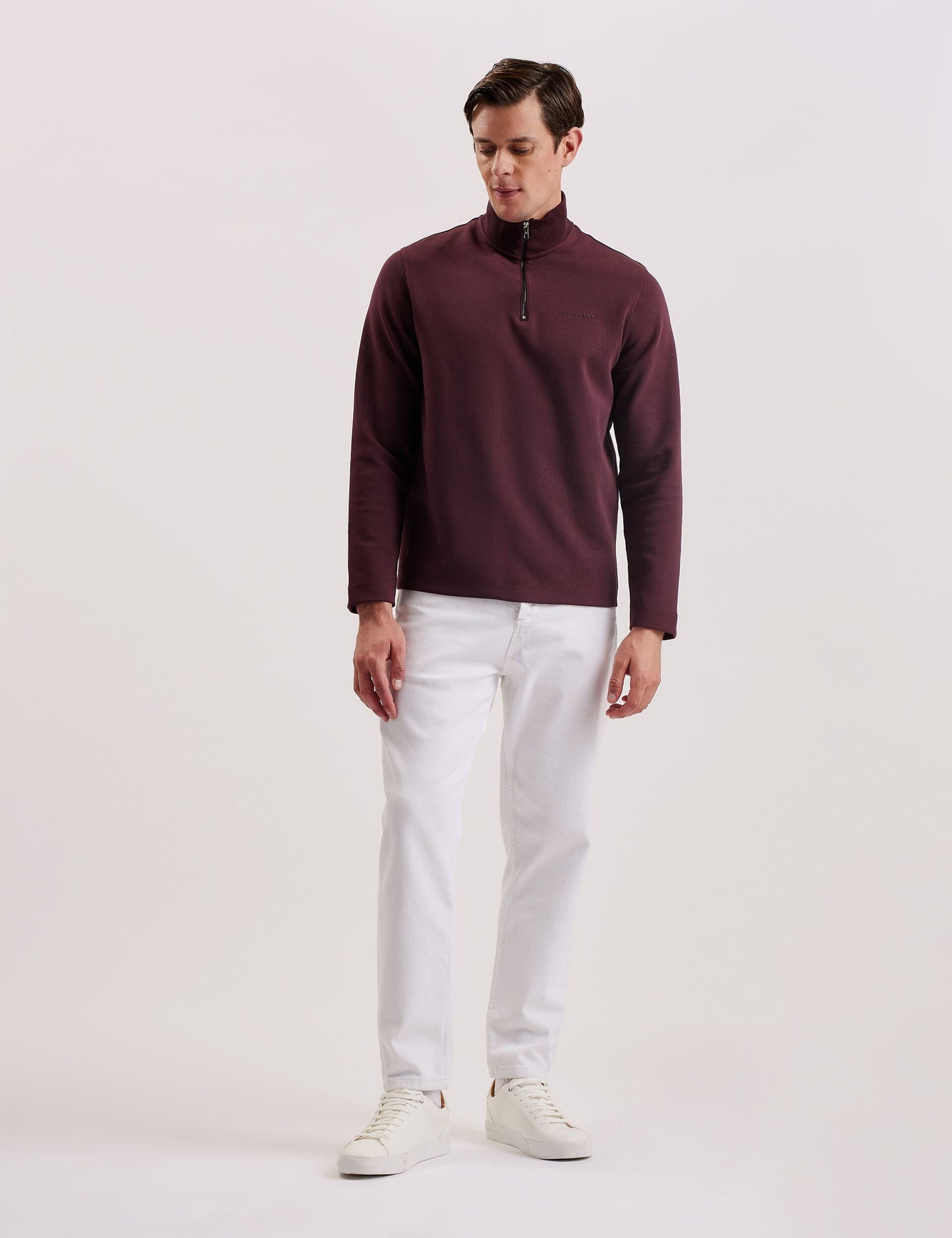  ACTOS | MAROON