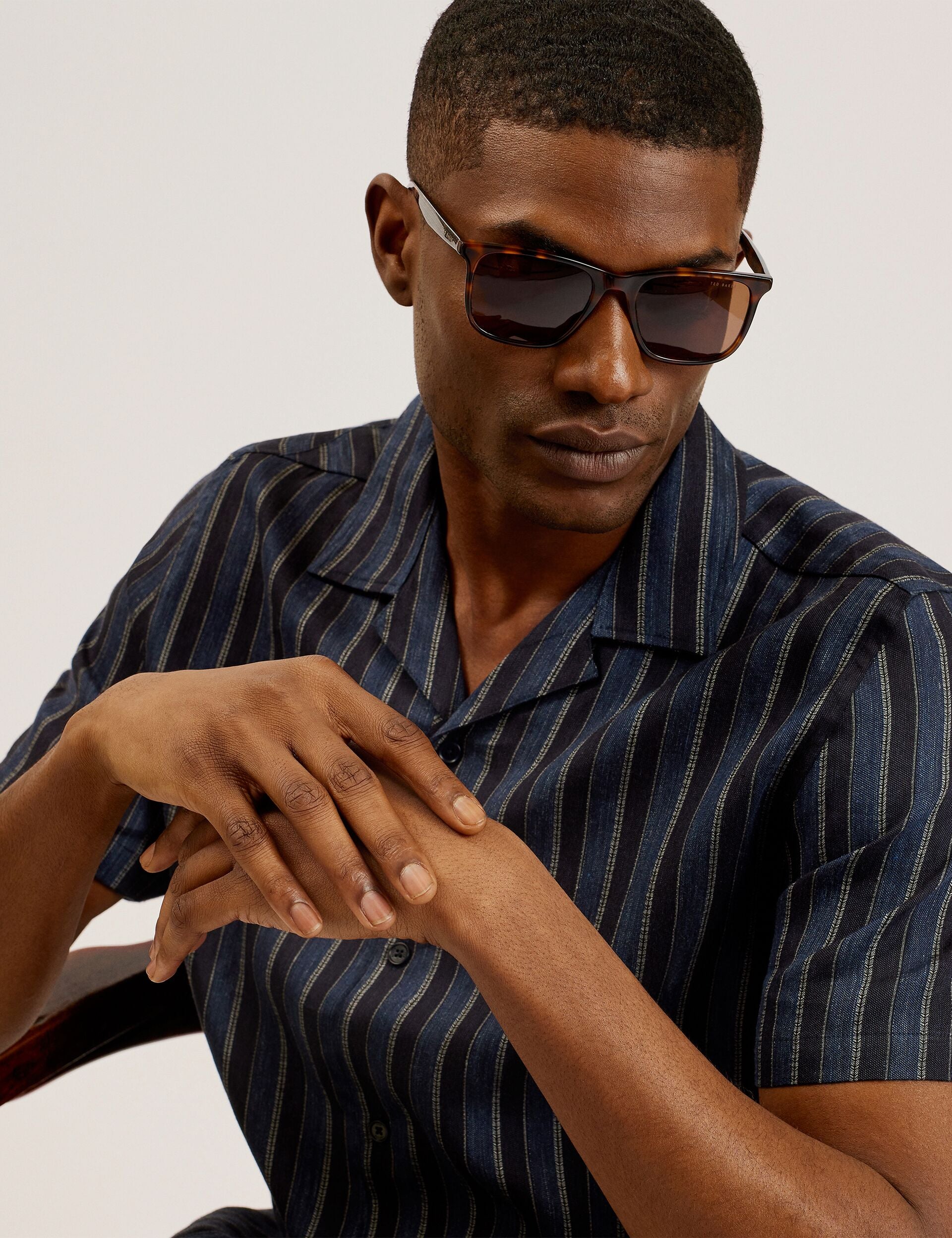  FRANCOI | NAVY