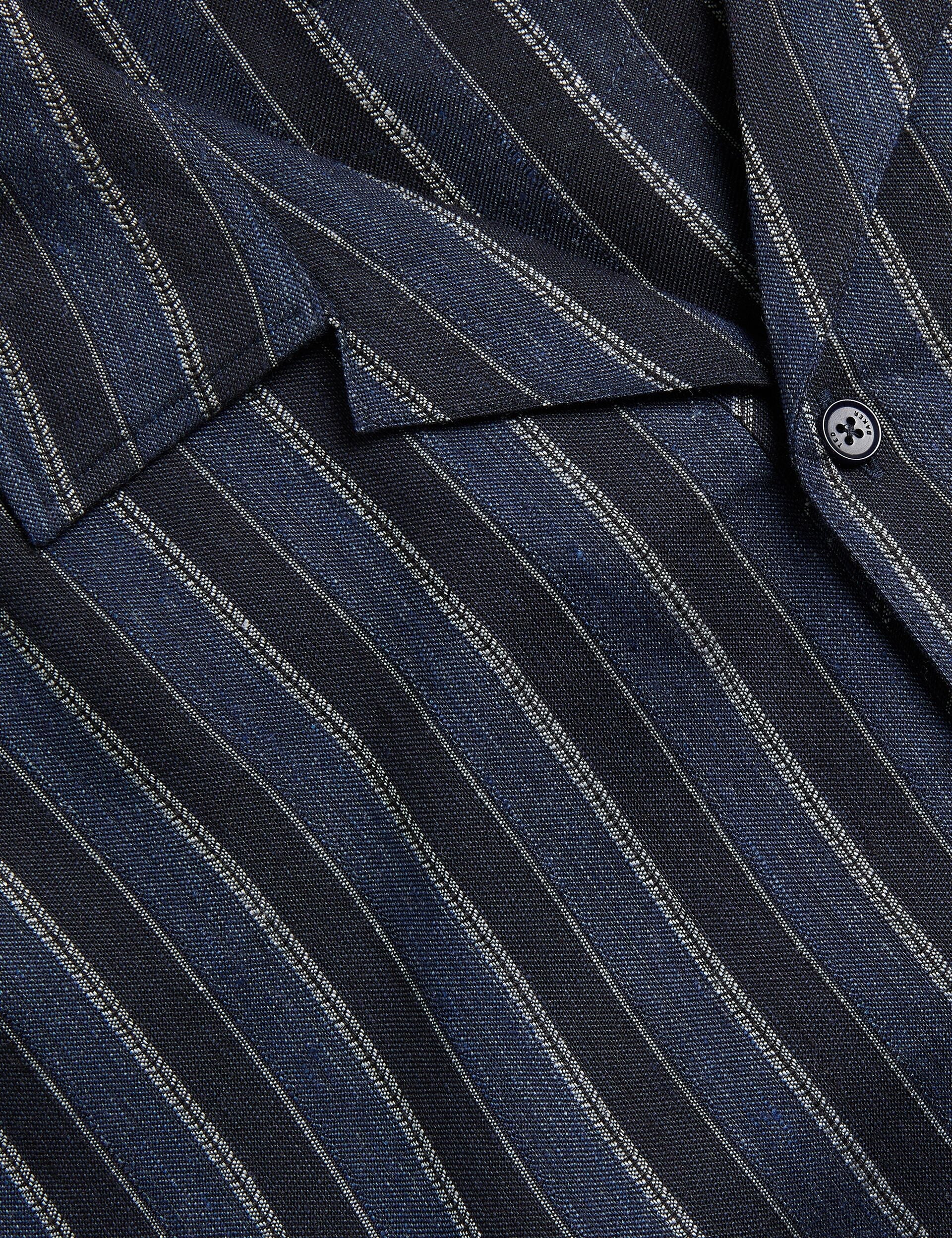 FRANCOI | NAVY