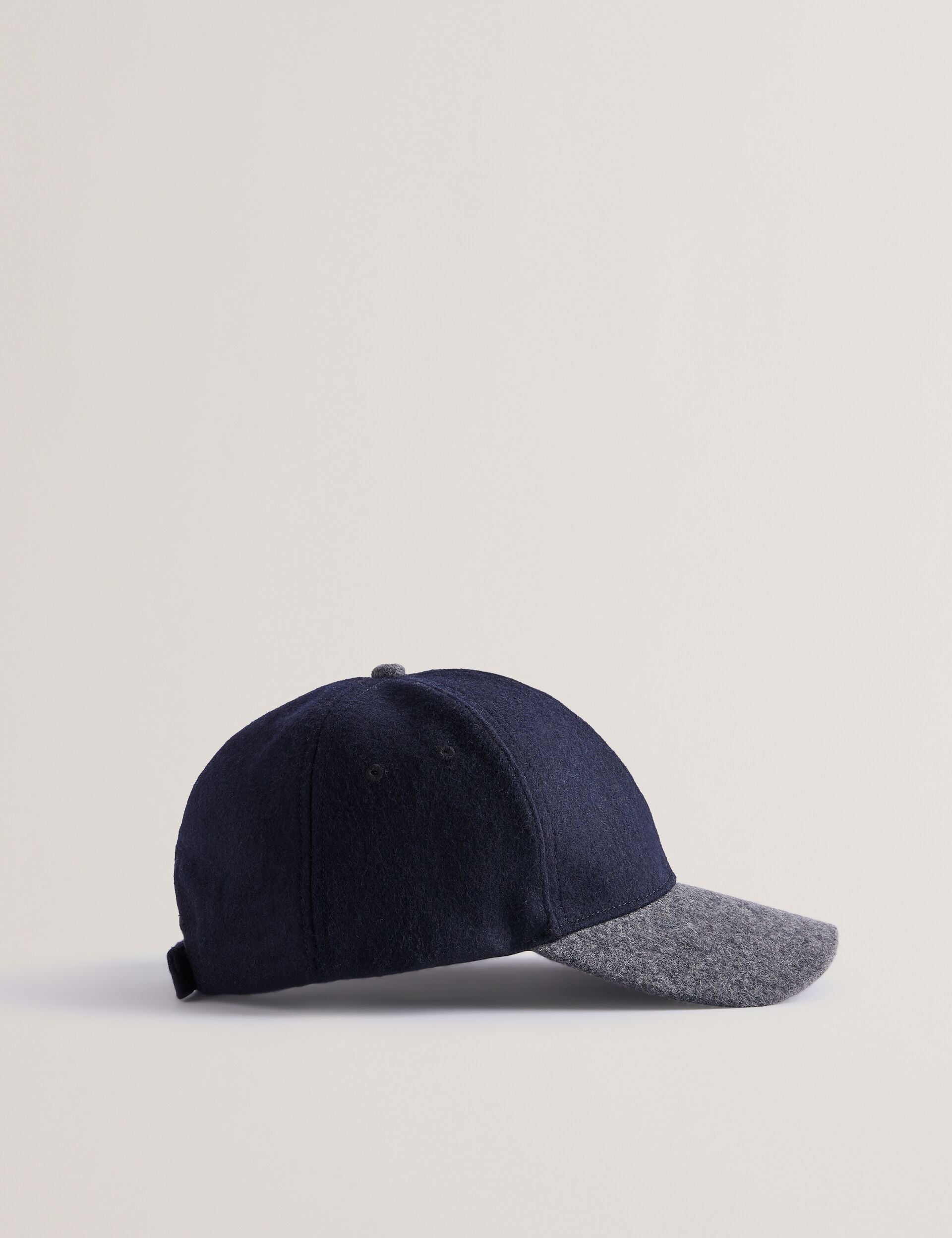  LEWIISS | NAVY
