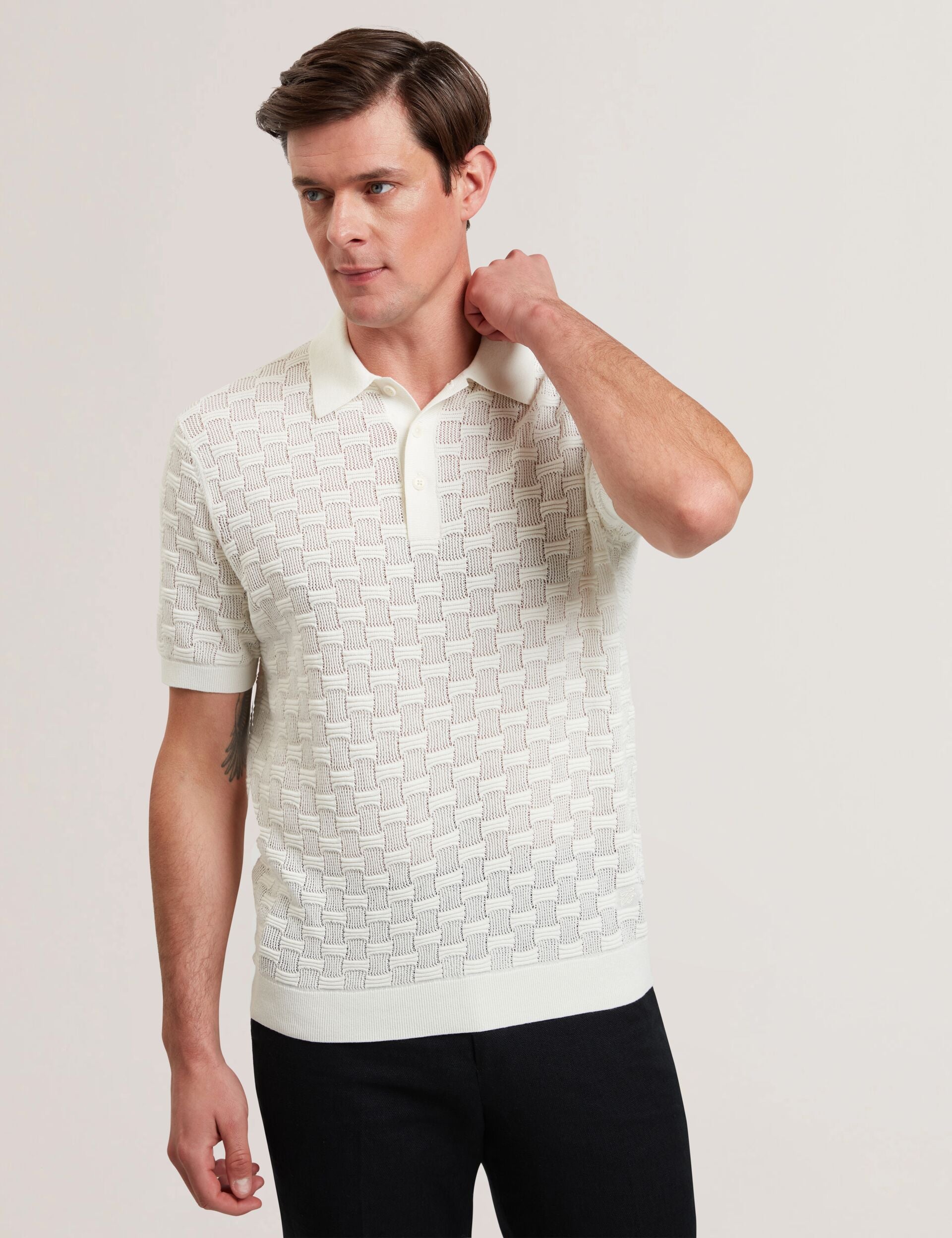  WATERBY | WHITE