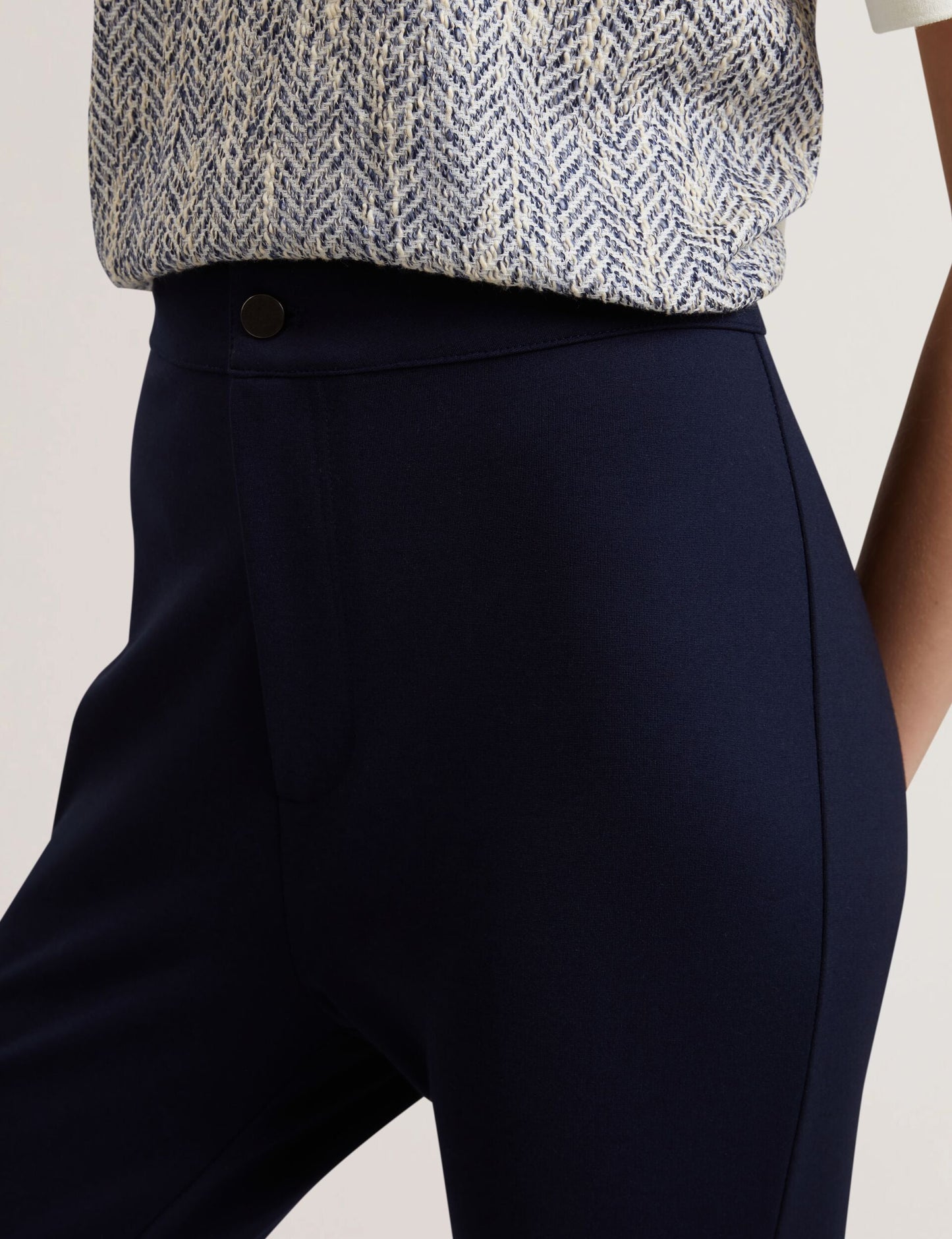  FELINDA | NAVY