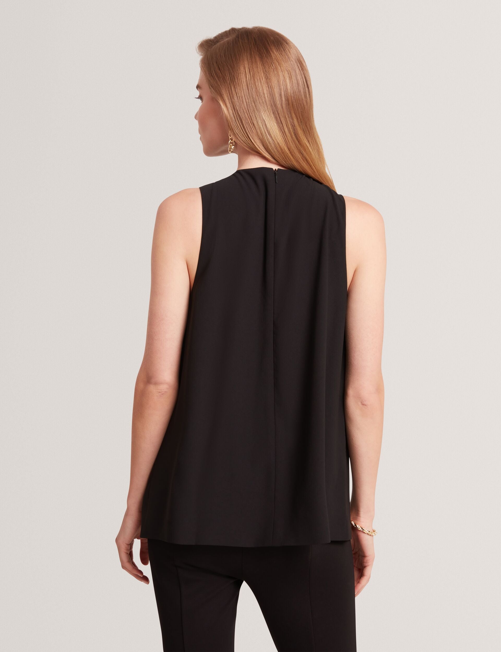  ICANA | BLACK