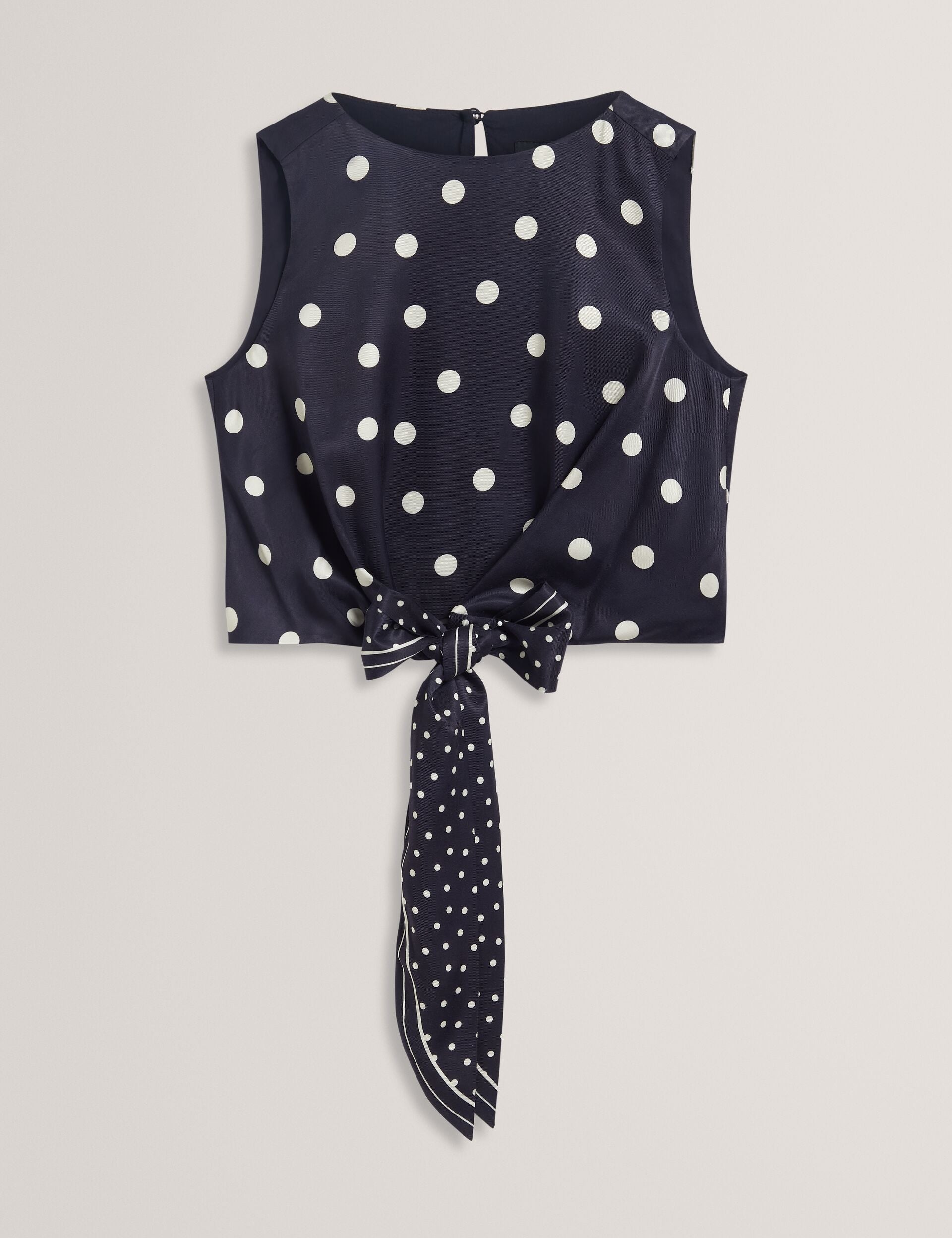  VEIRAA | NAVY