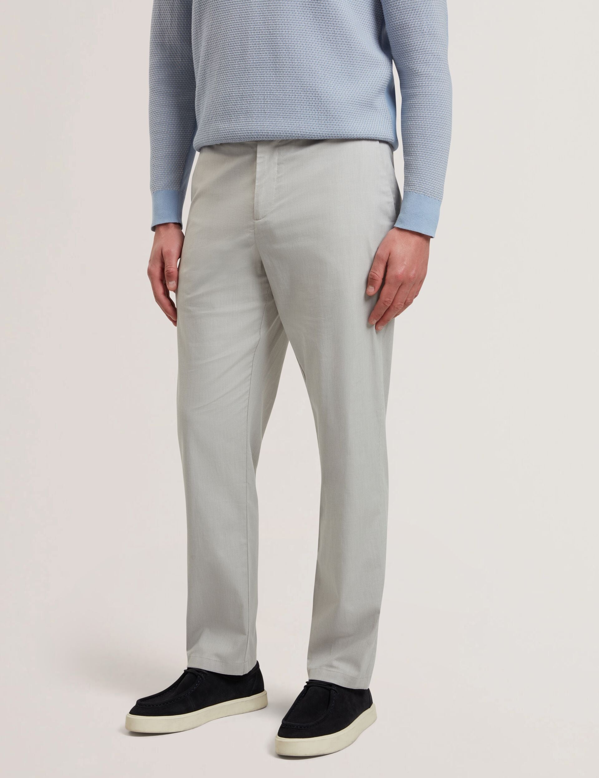  JACKUS | GREY