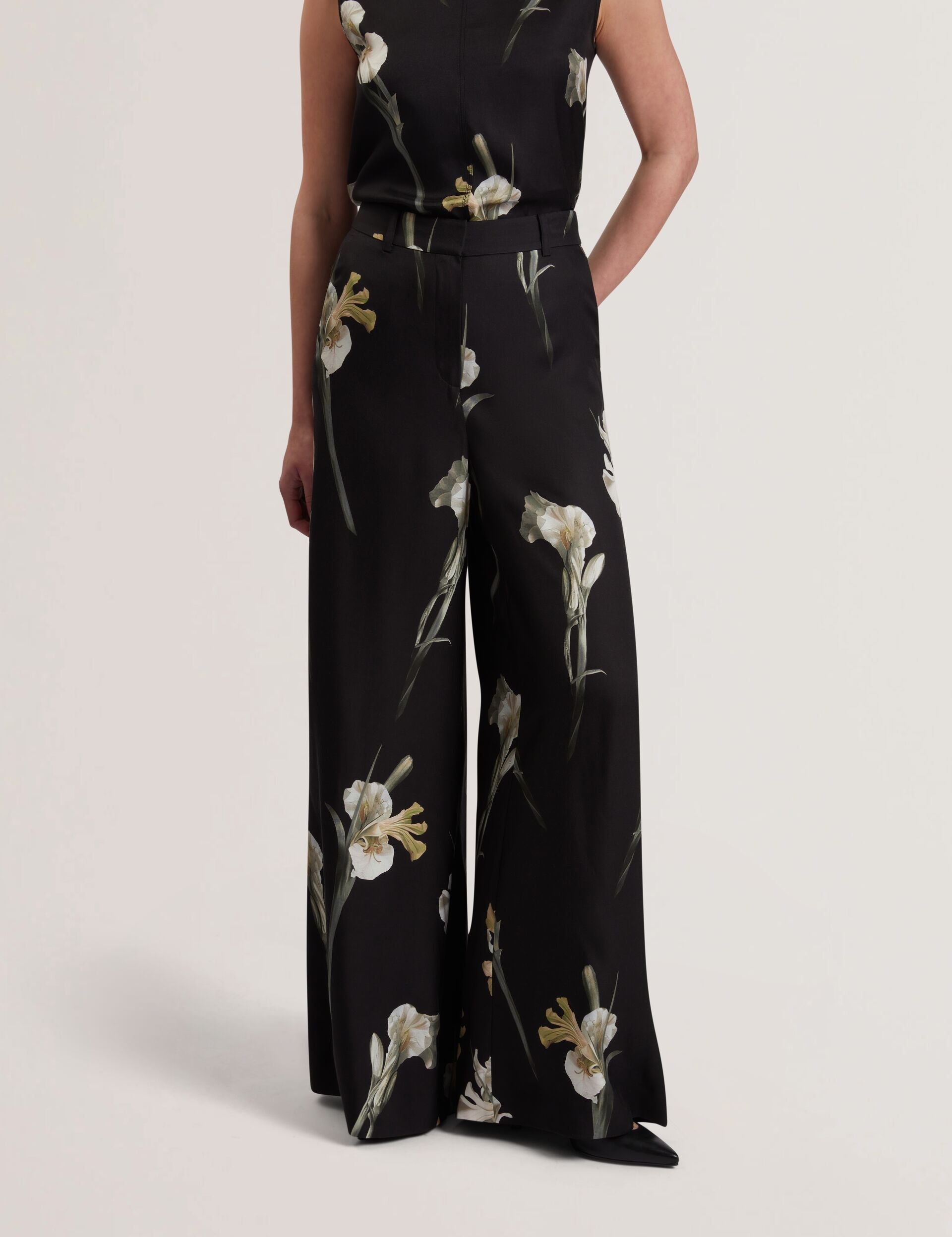  HAYDIE | BLACK