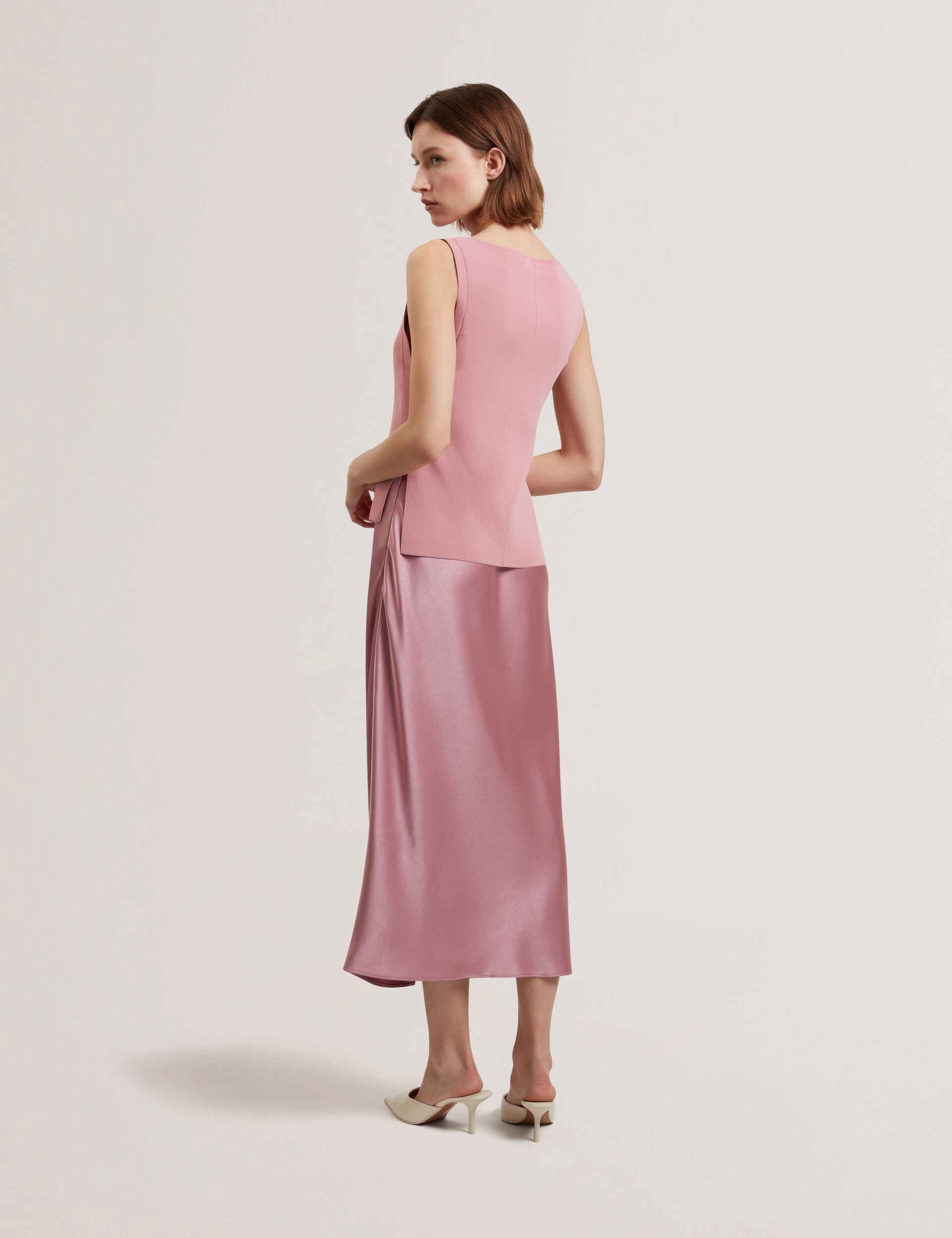 AMMIL | MID-PINK