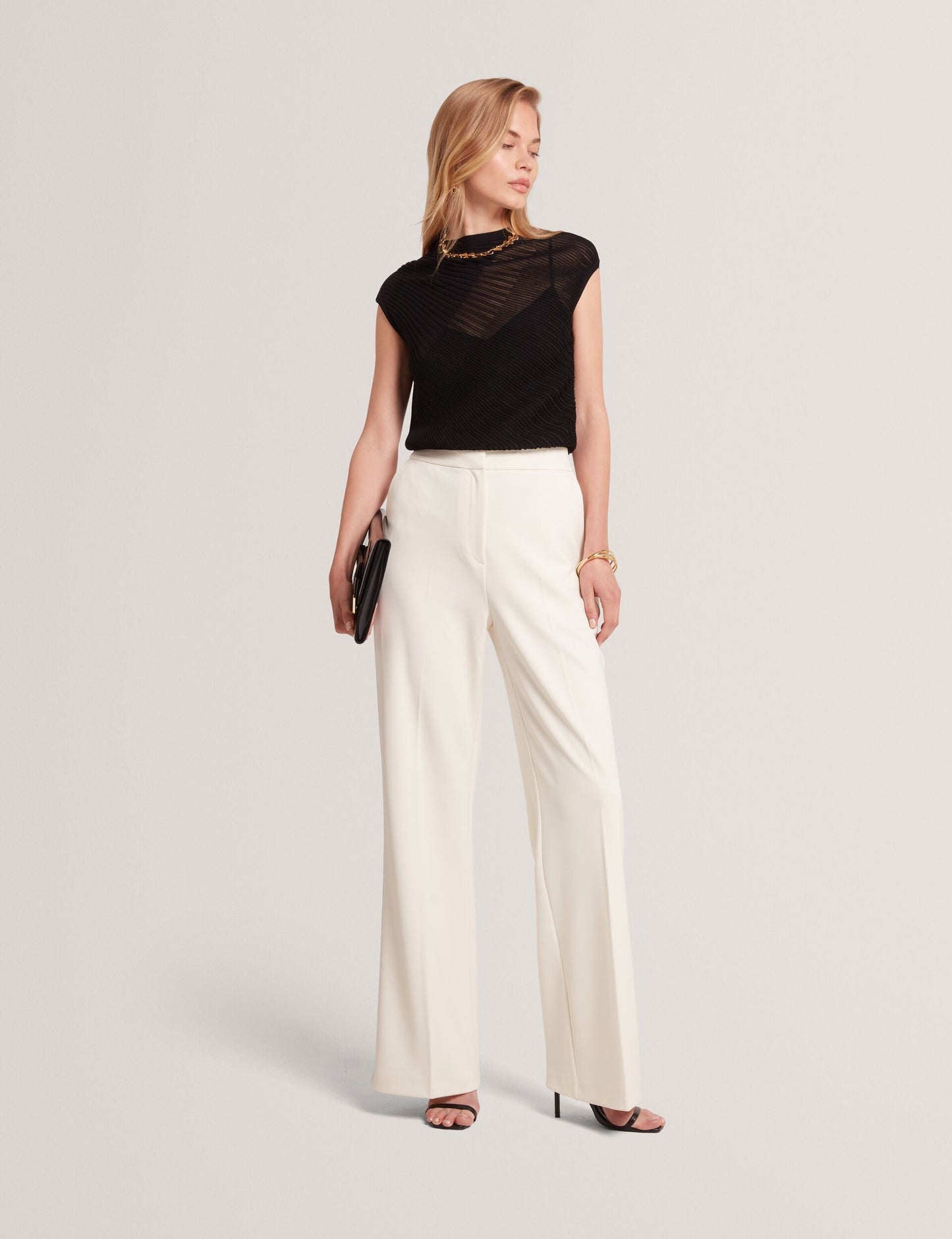  LAYYNII | BLACK