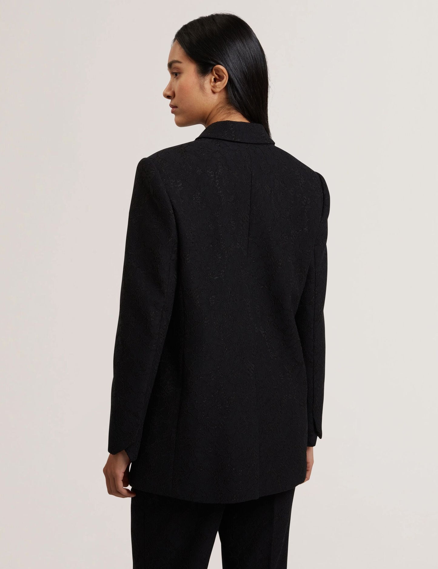  MERIO | BLACK