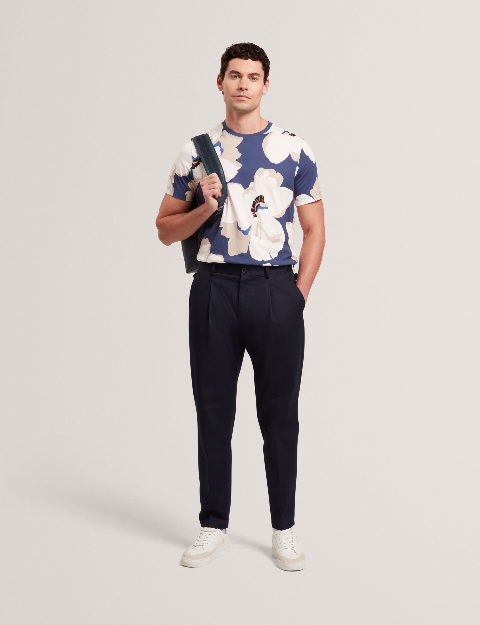  KATHAN | NAVY