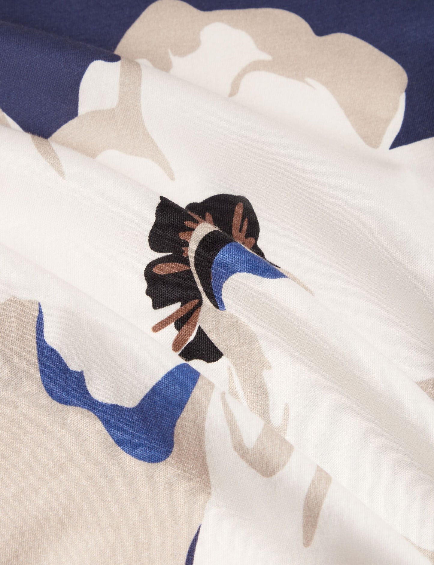  KATHAN | NAVY