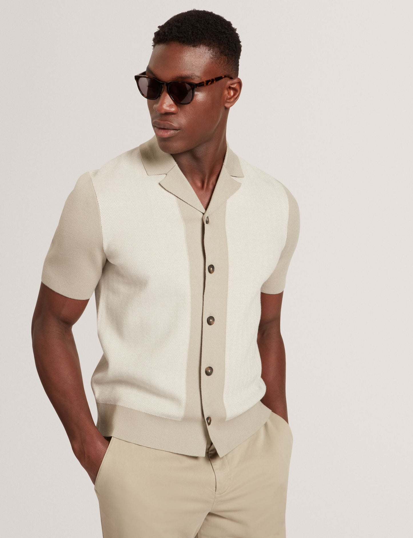  PADRIG | KHAKI