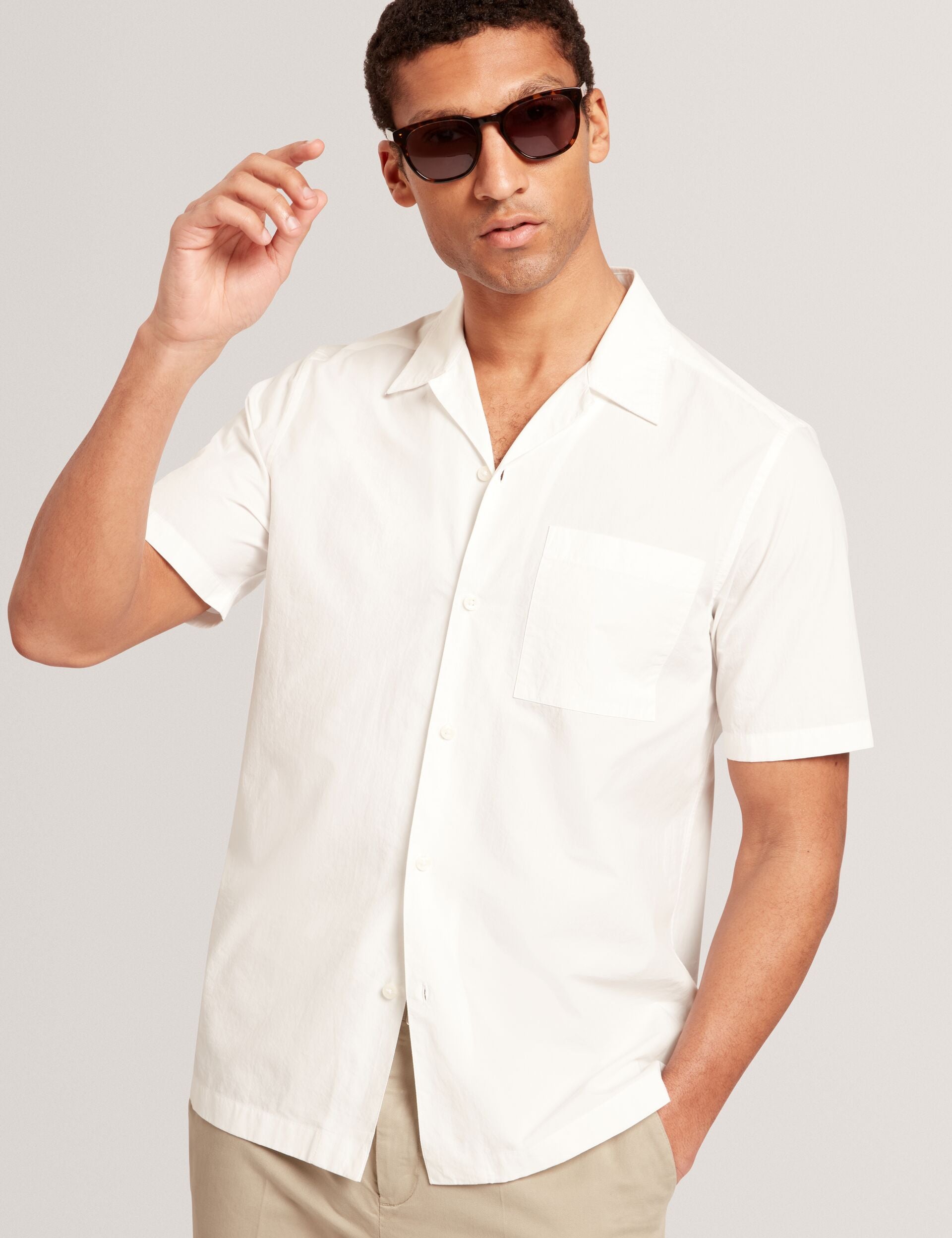  RADCLYF | WHITE