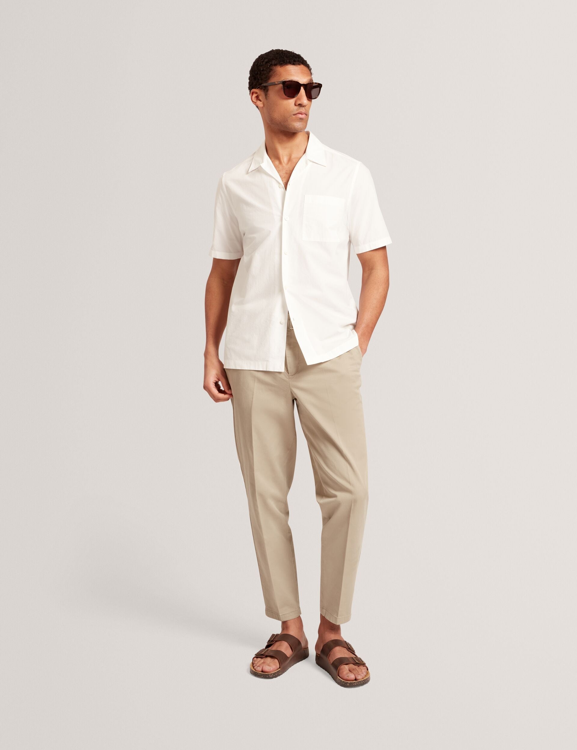  RADCLYF | WHITE