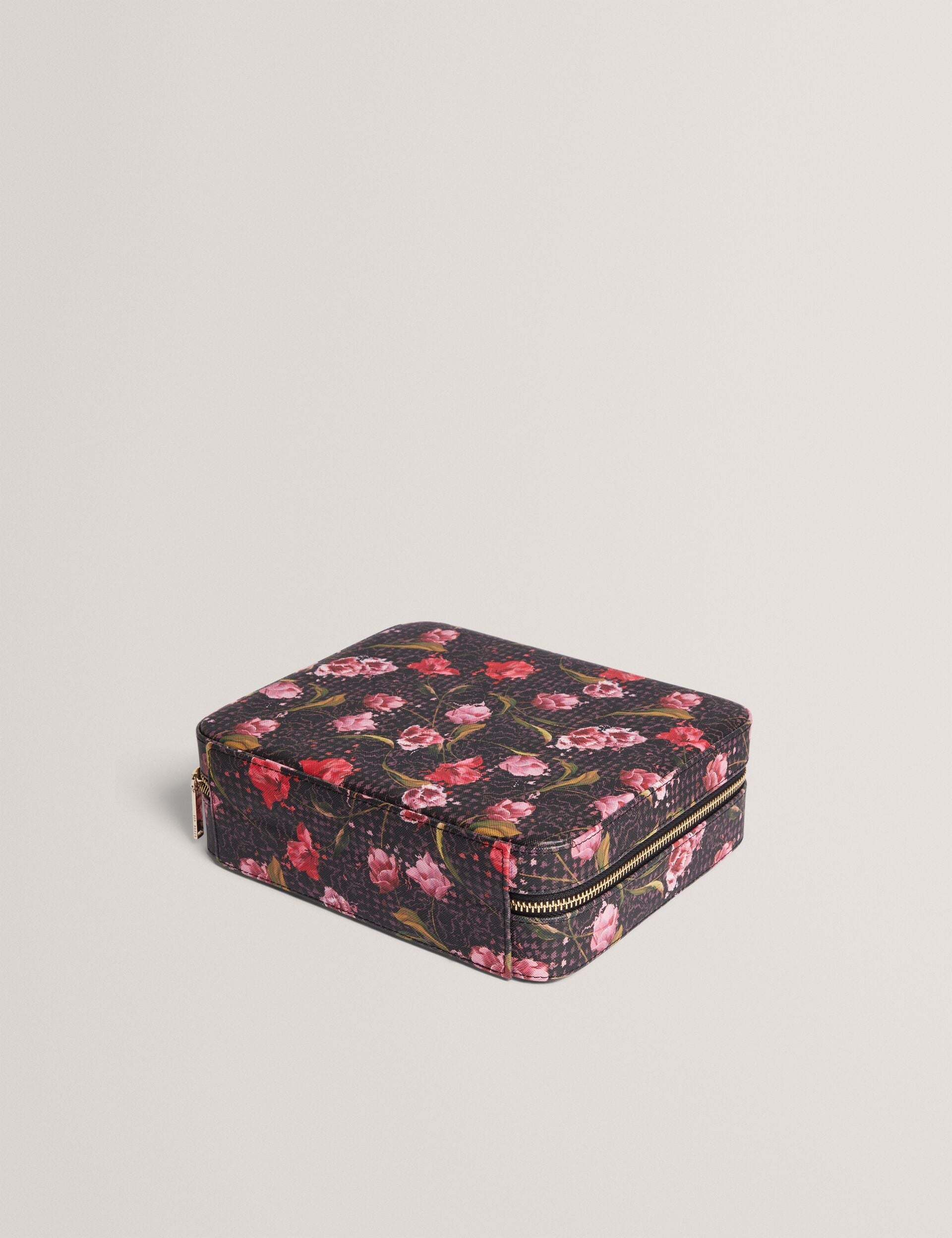  TULBERY | BLACK