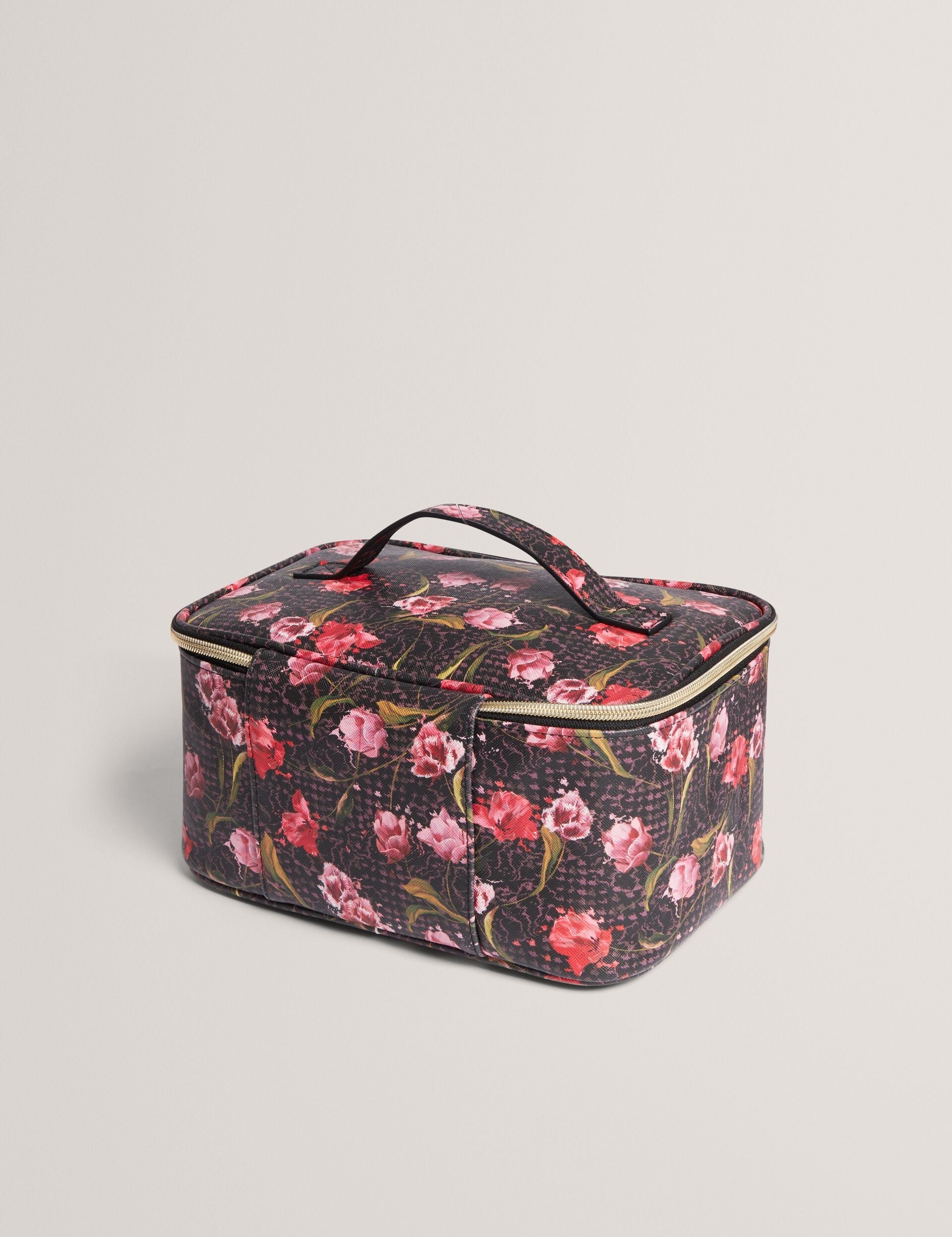  TULBY | BLACK