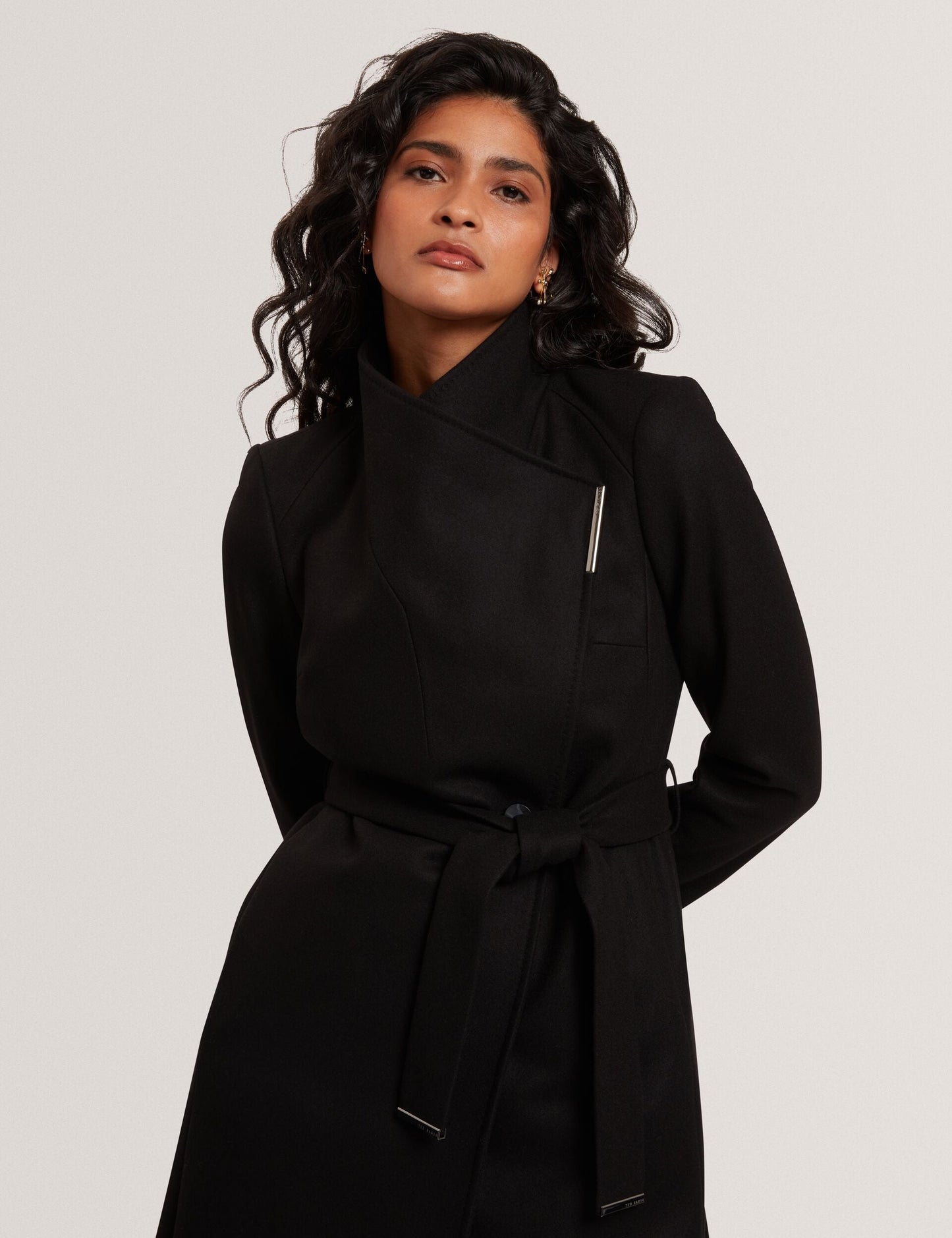  ROSELL | BLACK