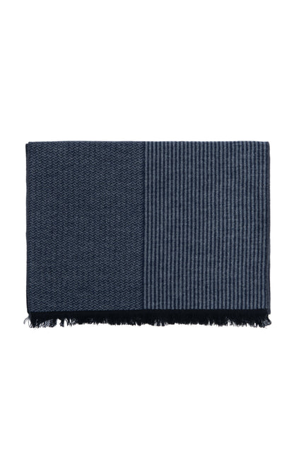  CHEVRON AND STRIPE SCARF | GREY