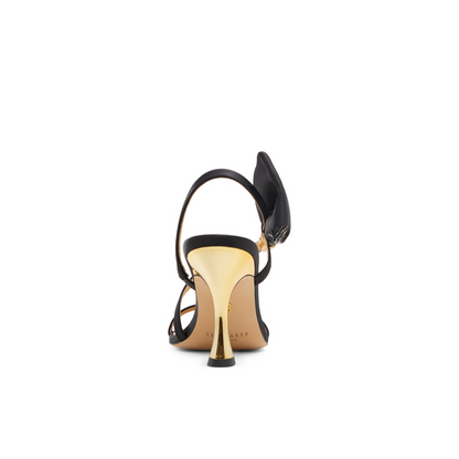  BELLE | BLACK
