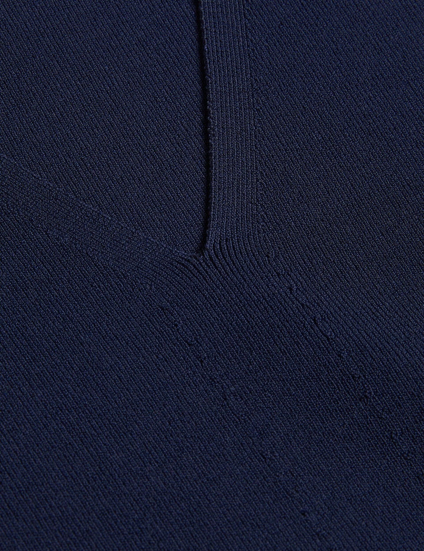  JOSIIY | NAVY