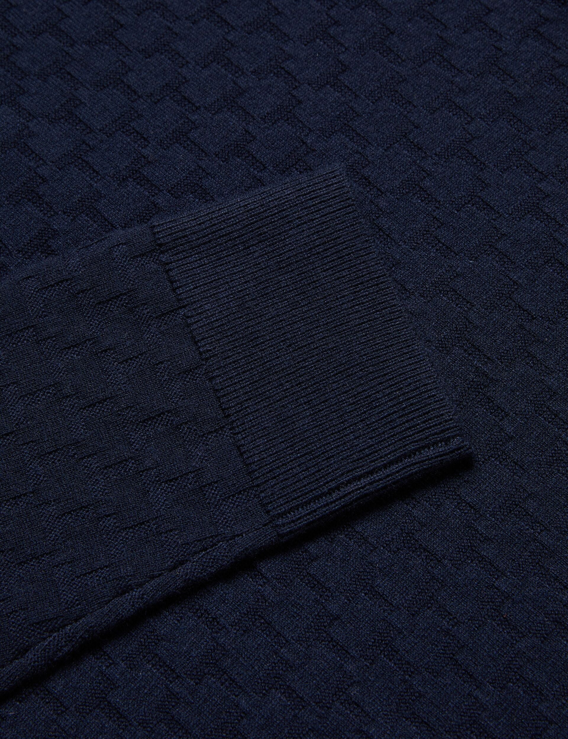  MORAR | NAVY