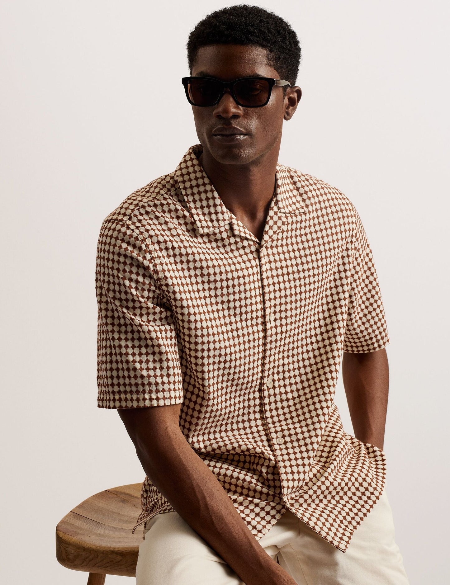  OISE | BROWN