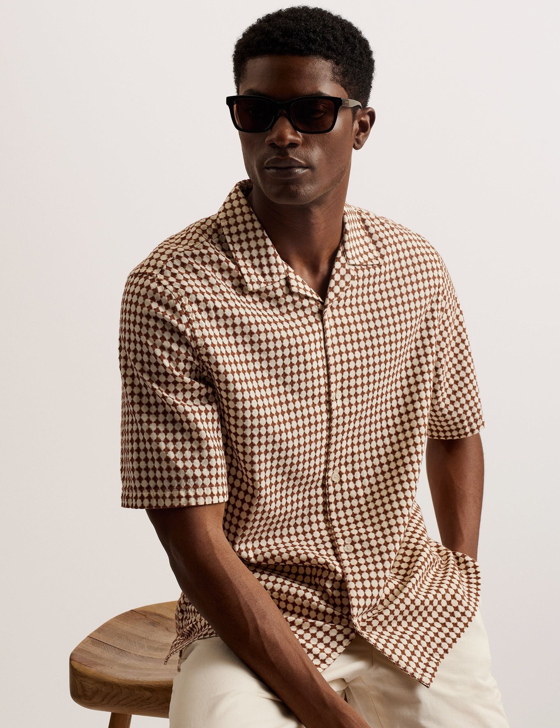  OISE | BROWN