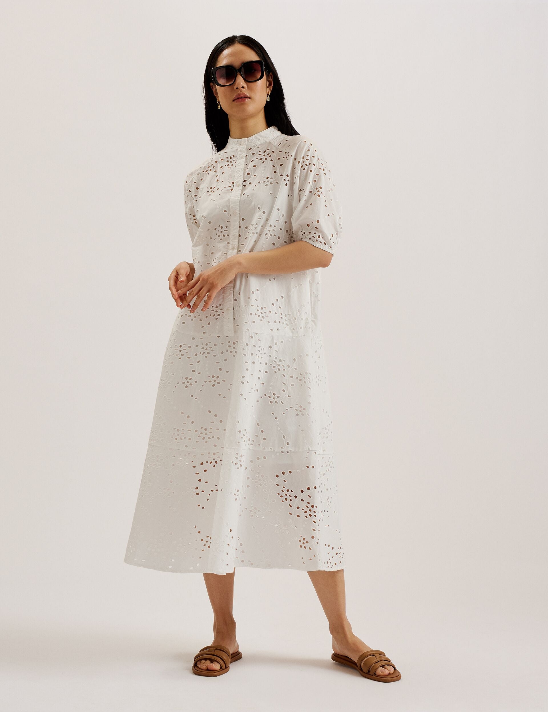  NIKAIA | WHITE