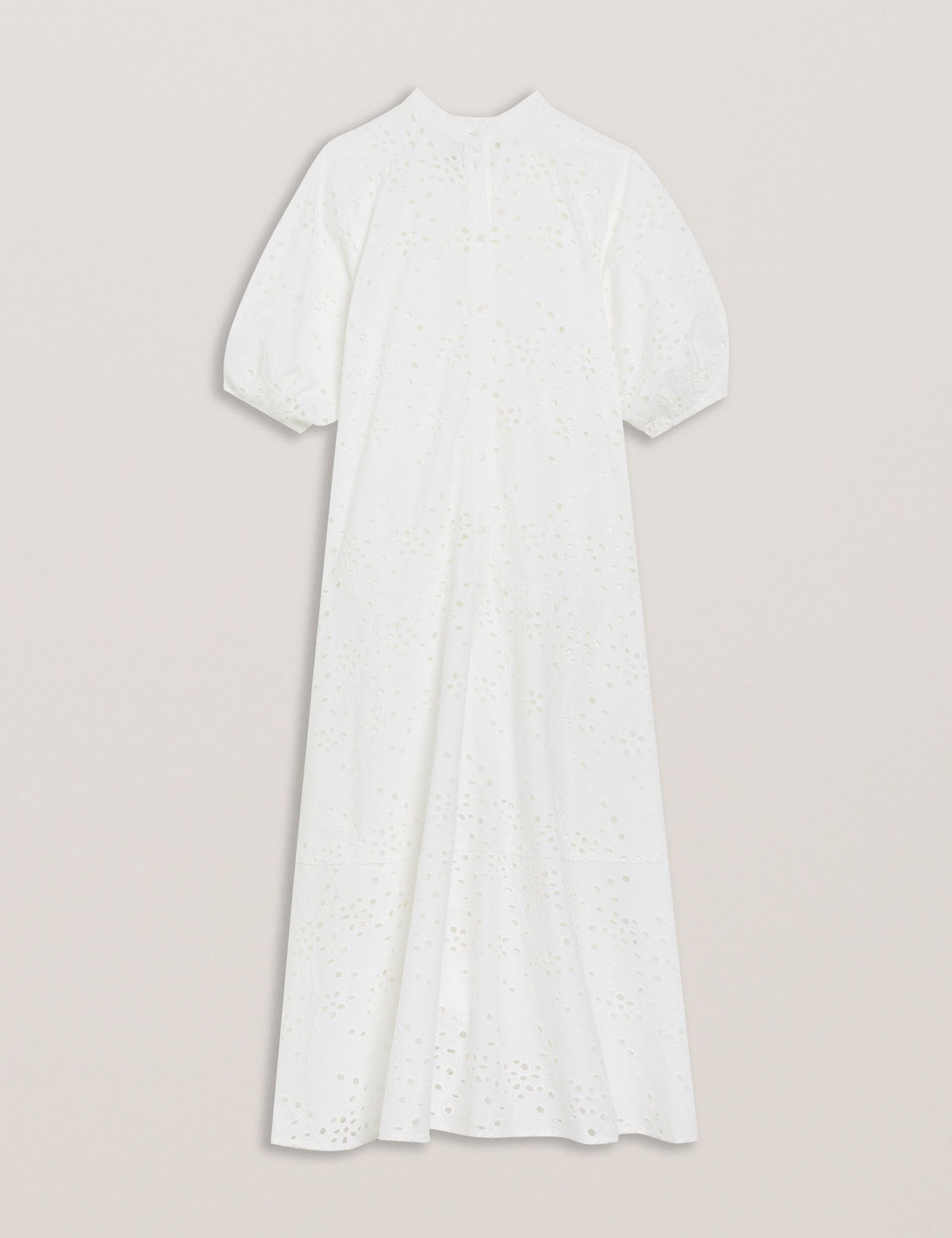  NIKAIA | WHITE