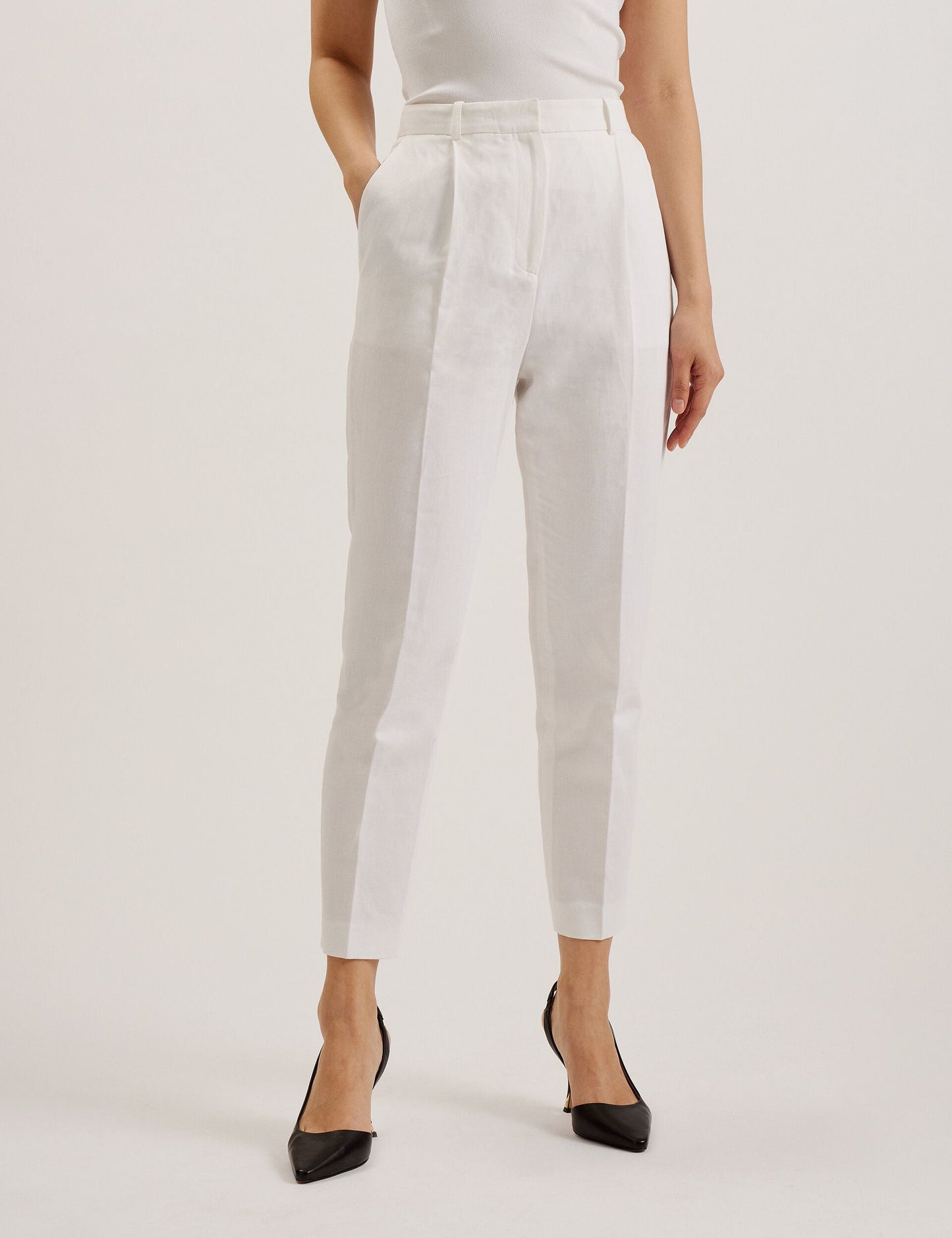  MUSUBT | WHITE