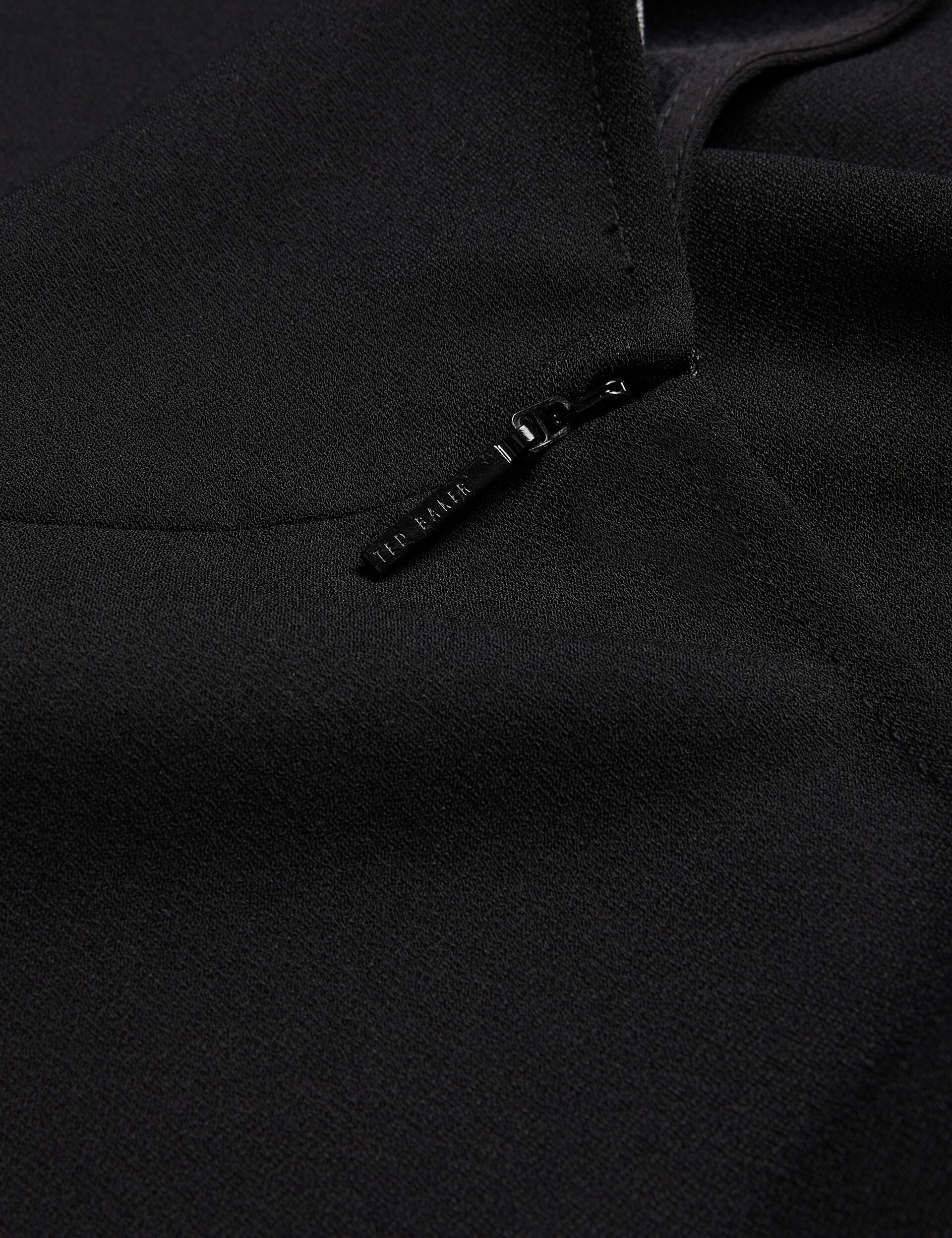  CHERIKA | BLACK