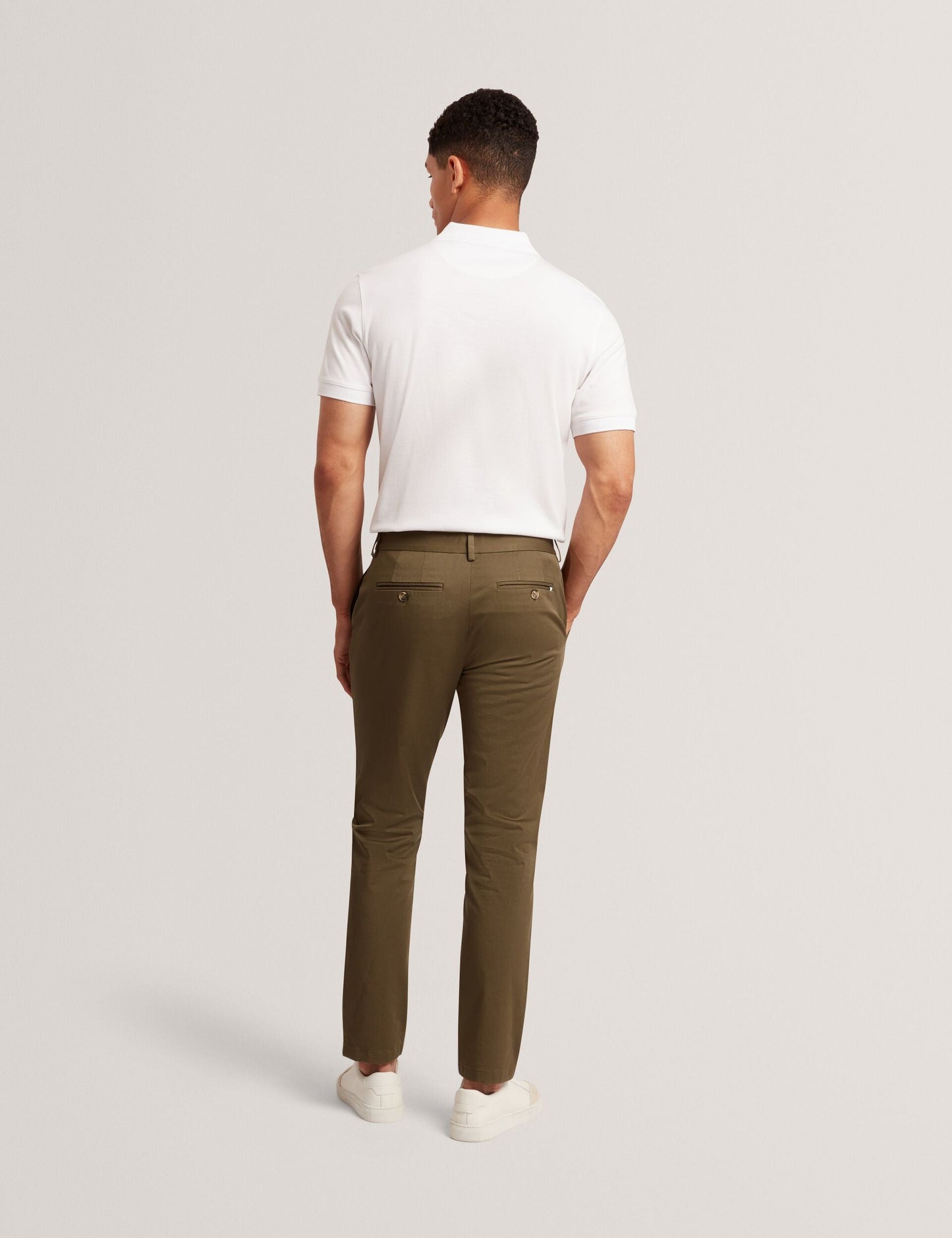  HOWETON | KHAKI