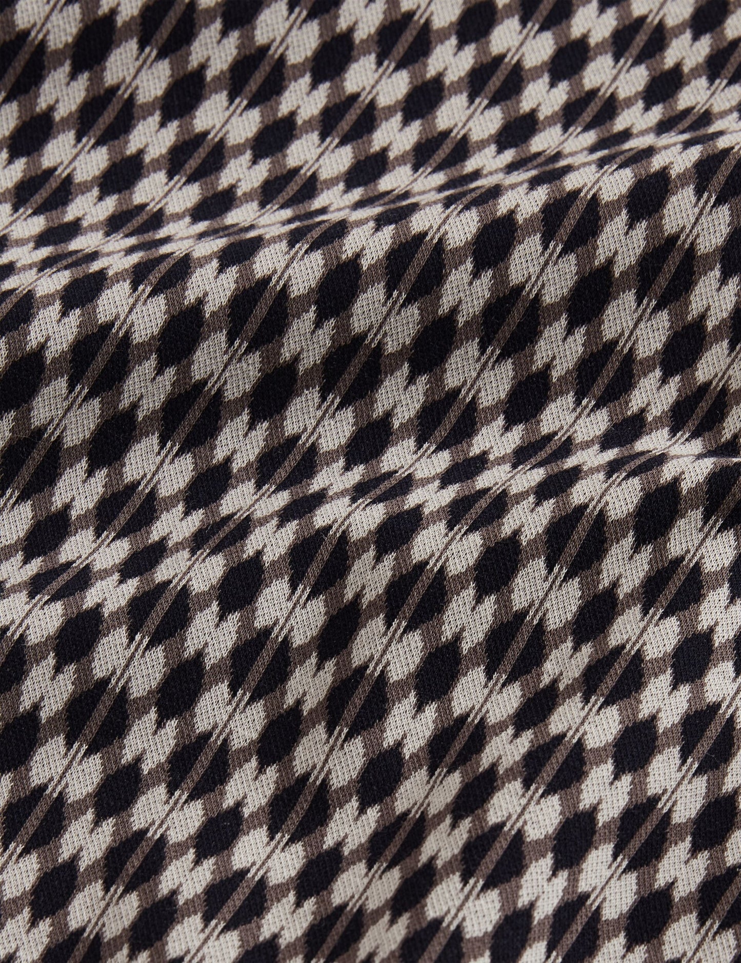  ERNIST | NAVY