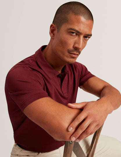  CONNALL | MAROON