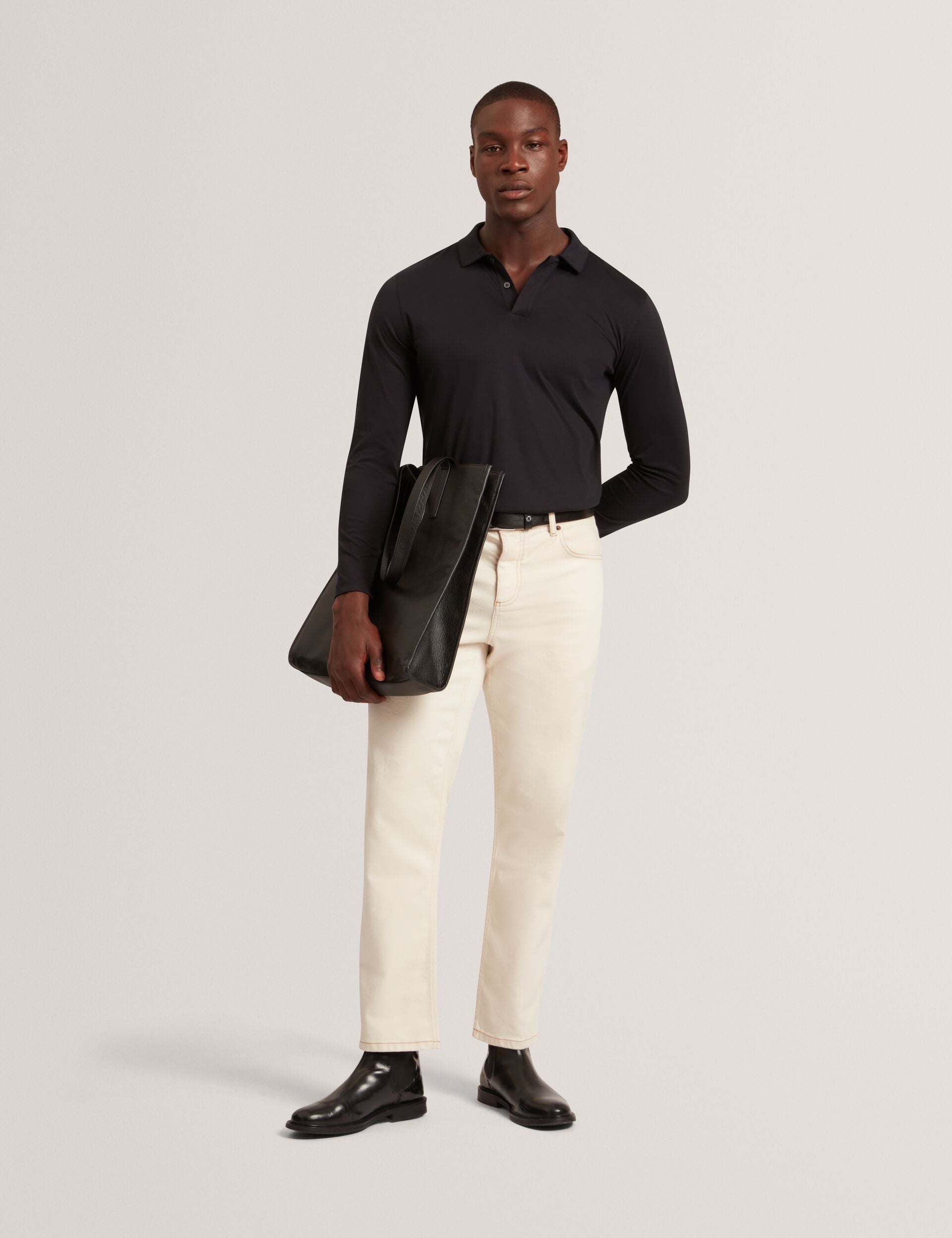  IGNAC | BLACK
