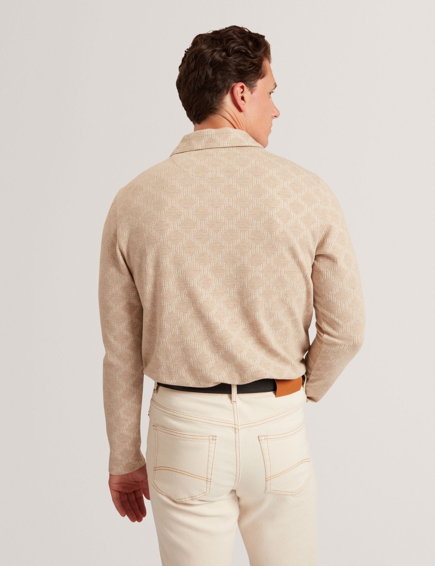 IMLAD | TAUPE