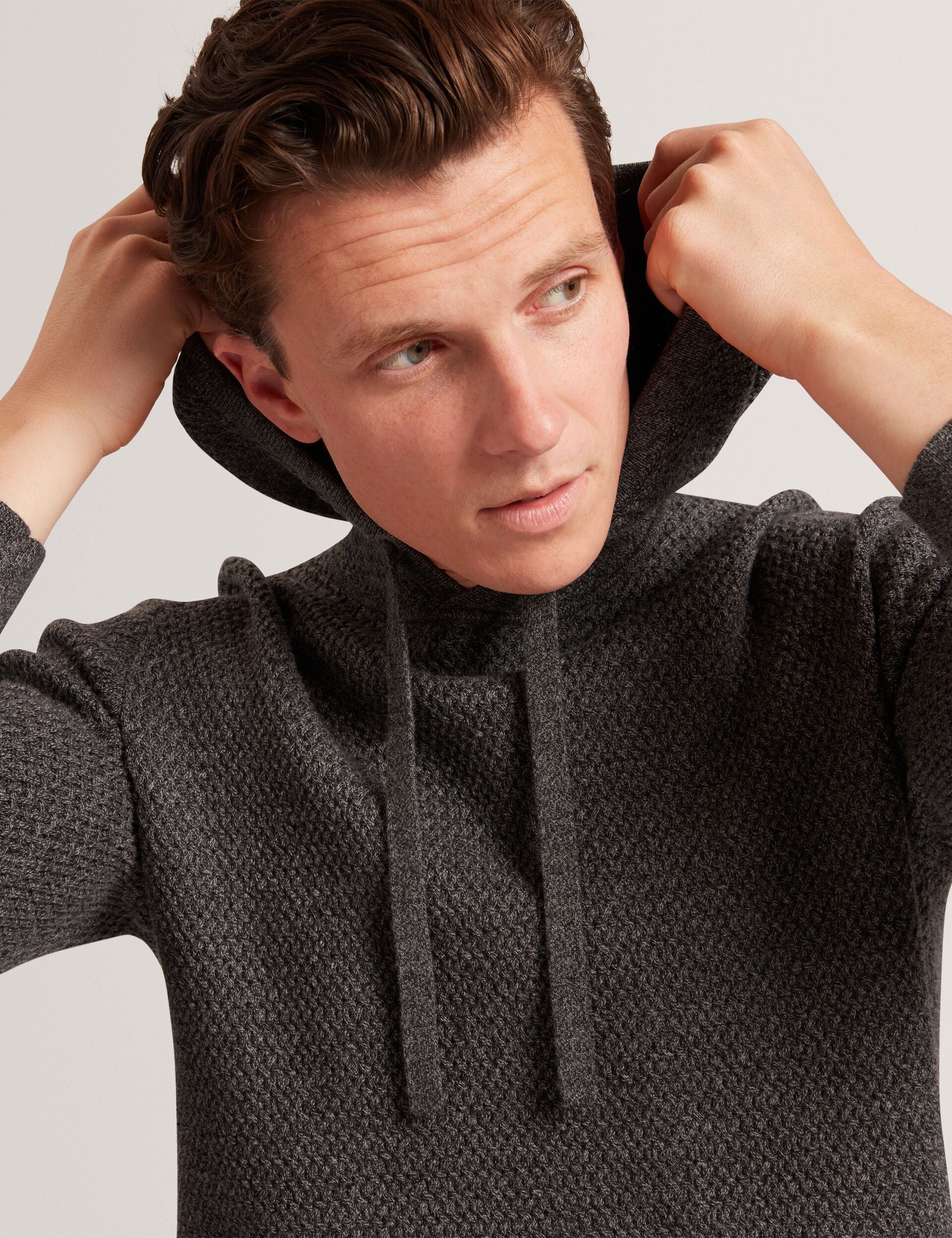  BANSTED | MID-GREY