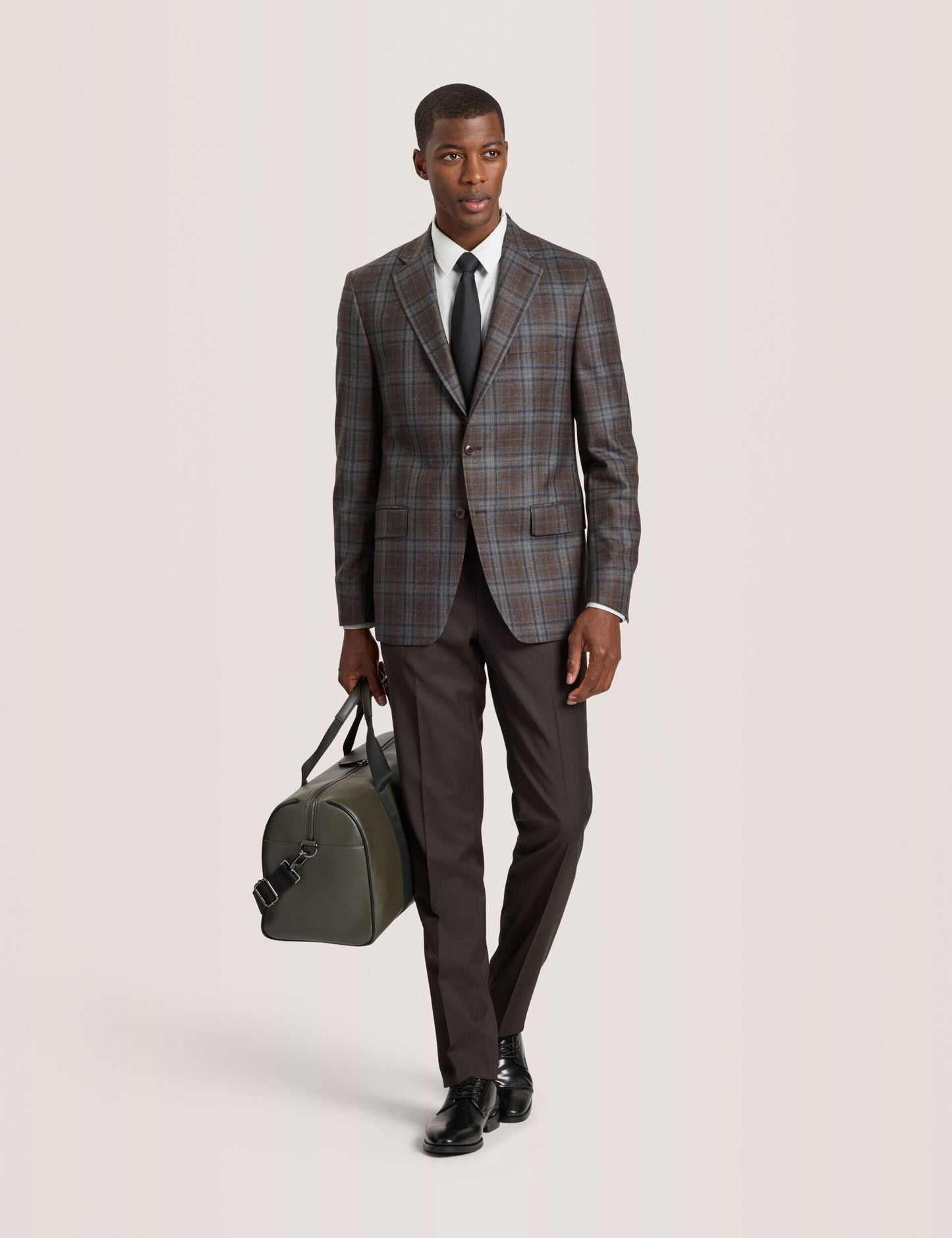  WINFRED | GREEN-MULTI